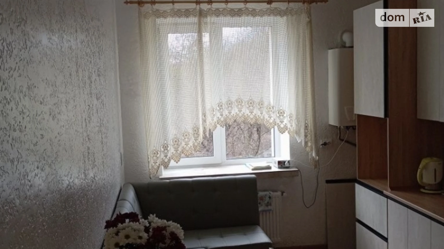 1-комнатная квартира 42 кв. м в Луцке, ул. Орлика Пилипа - фото 3