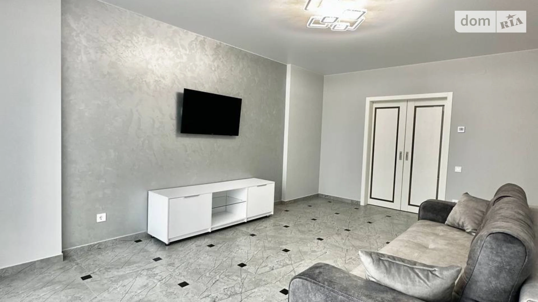 Сдается в аренду 2-комнатная квартира 75 кв. м в Черновцах, ул. Владимира Великого(Герцена), 2В - фото 3