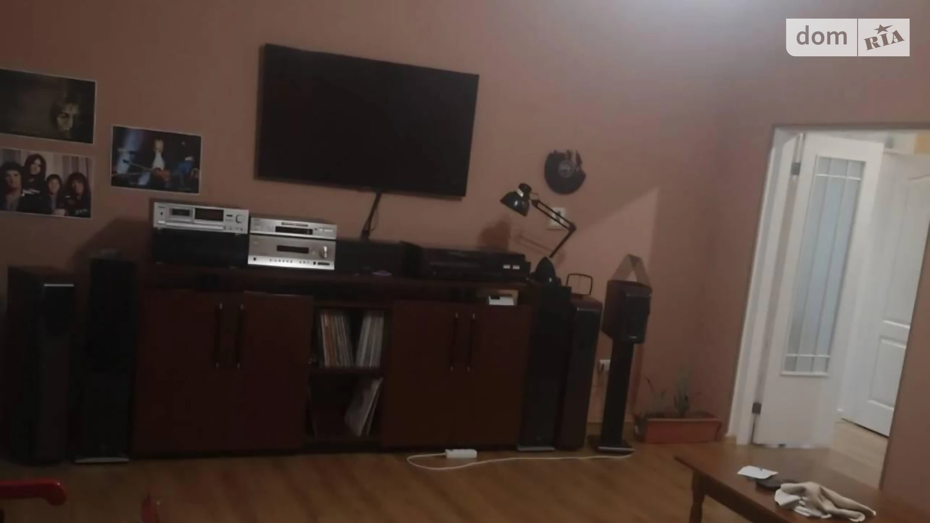 Продается одноэтажный дом 185.6 кв. м с камином, цена: 150000 $ - фото 2