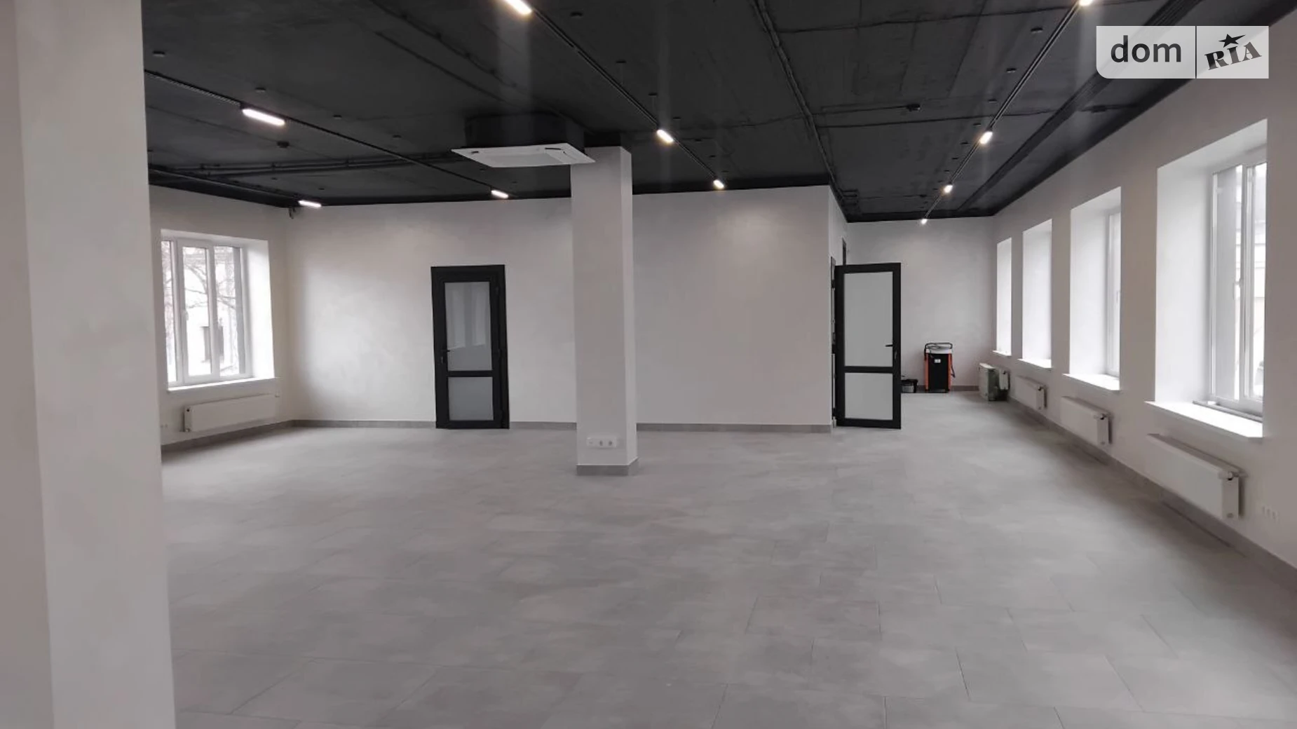 Здається в оренду офіс 200 кв. м в бізнес-центрі, цена: 80000 грн - фото 5