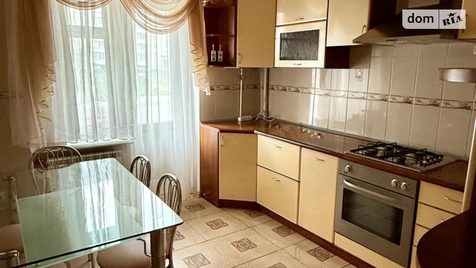 2-комнатная квартира 65 кв. м в Тернополе, ул. Будного Степана, 32А - фото 2