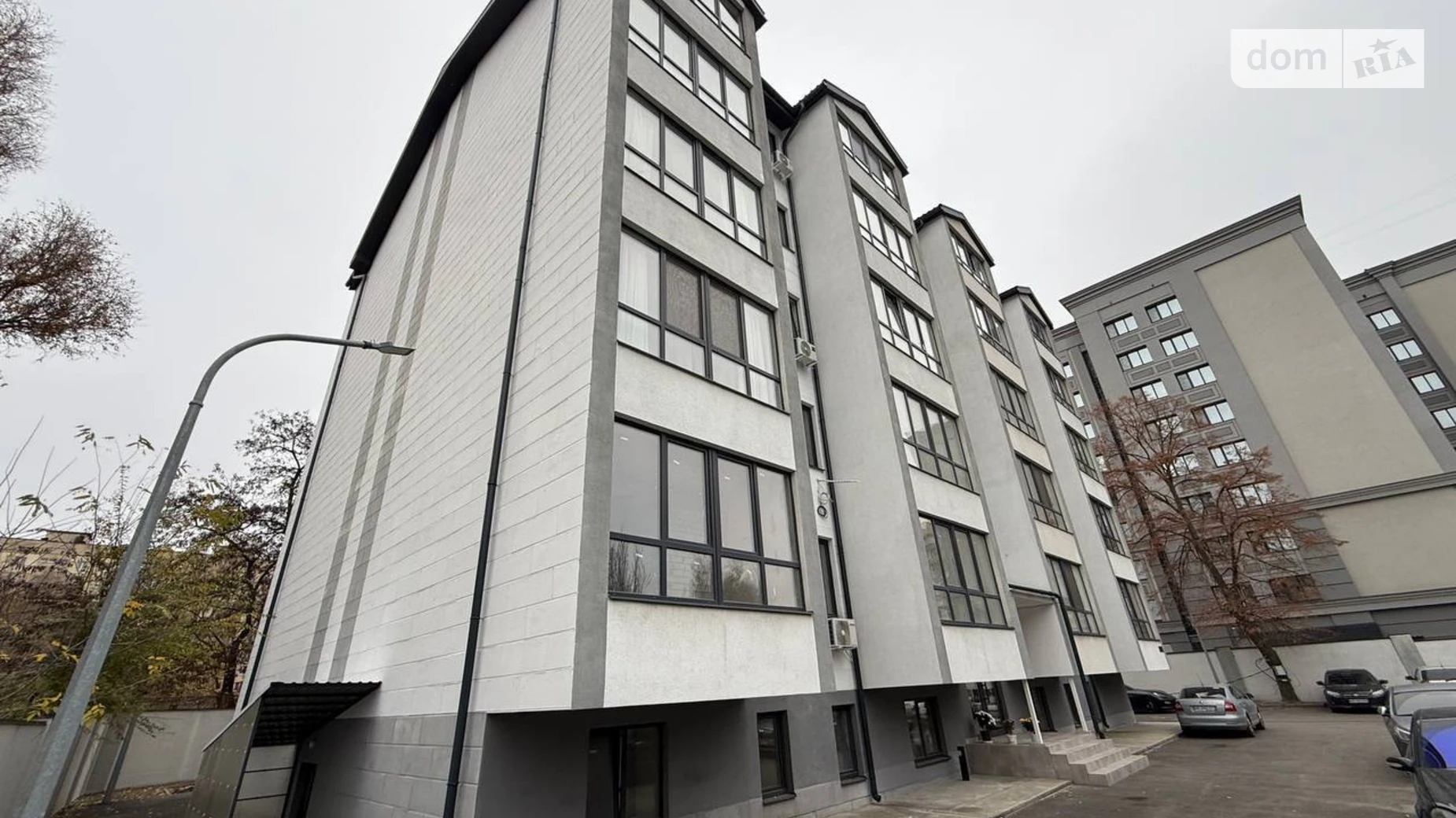 Сдается в аренду офис 25 кв. м в бизнес-центре, цена: 12000 грн - фото 2