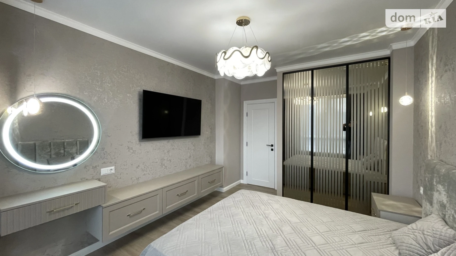 Продается 3-комнатная квартира 85 кв. м в Угорниках, ул. Героев Николаева(Сеченова) - фото 2