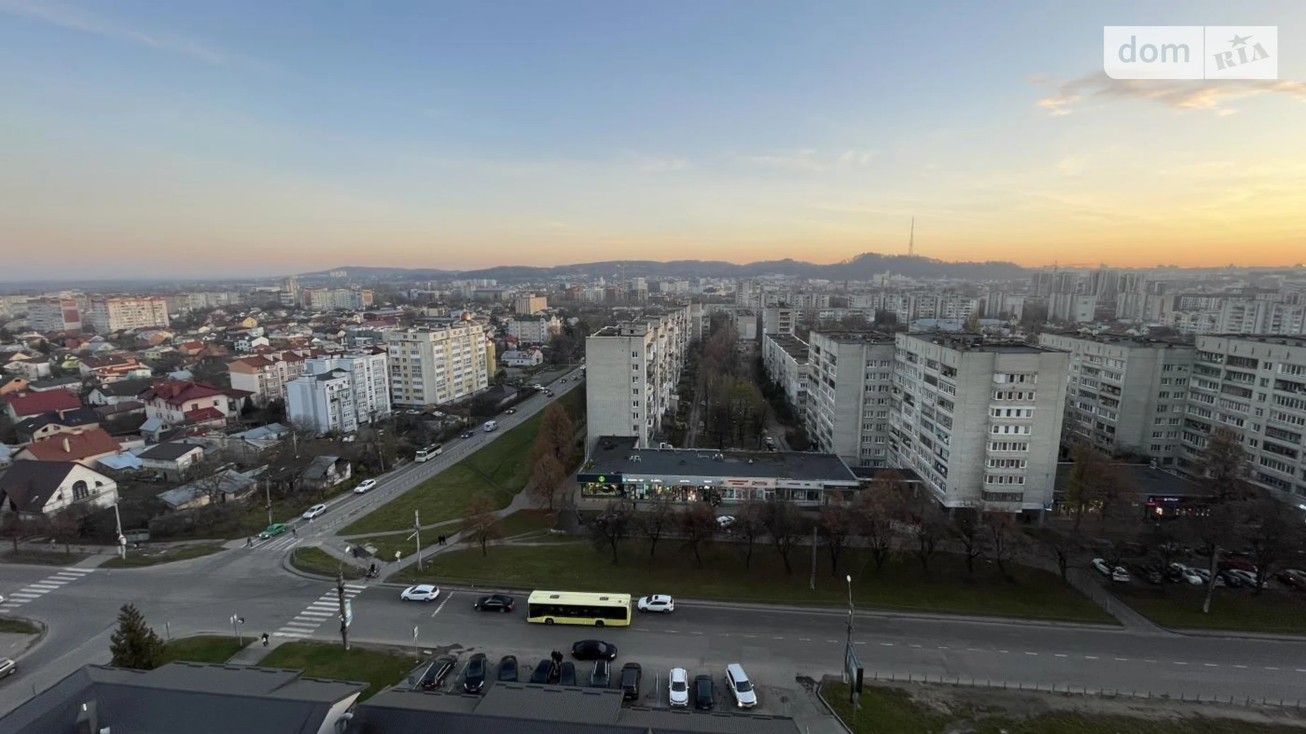 Продается 3-комнатная квартира 110.3 кв. м в Львове, ул. Гетьмана Ивана Мазепы - фото 3