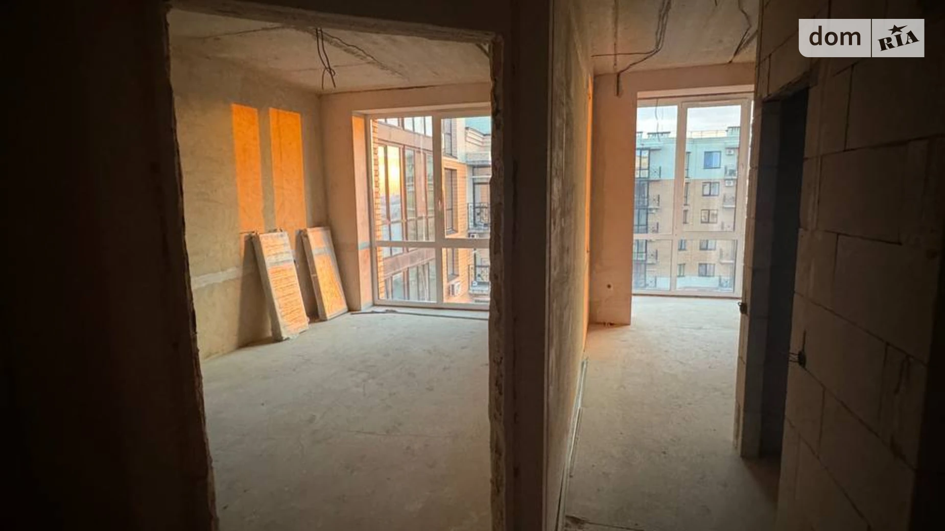 3-комнатная квартира 90.3 кв. м в Луцке, цена: 120000 $ - фото 4