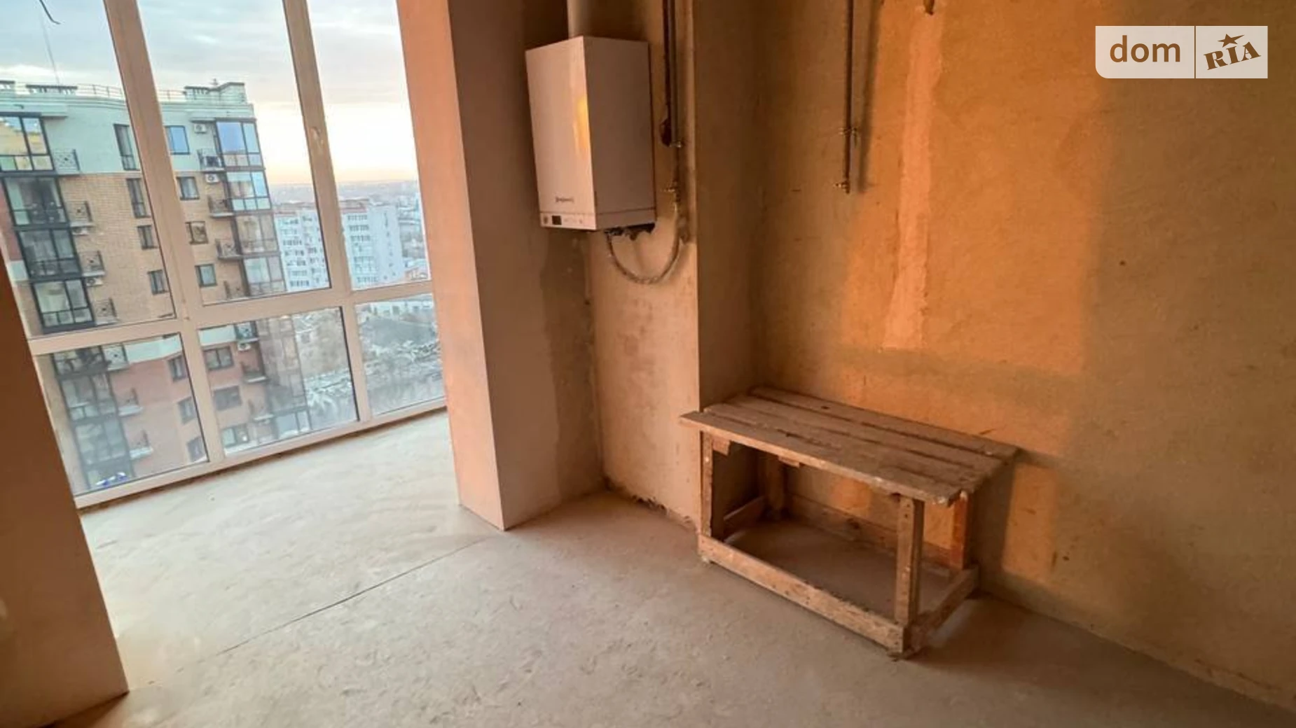 3-комнатная квартира 90.3 кв. м в Луцке, цена: 120000 $ - фото 5