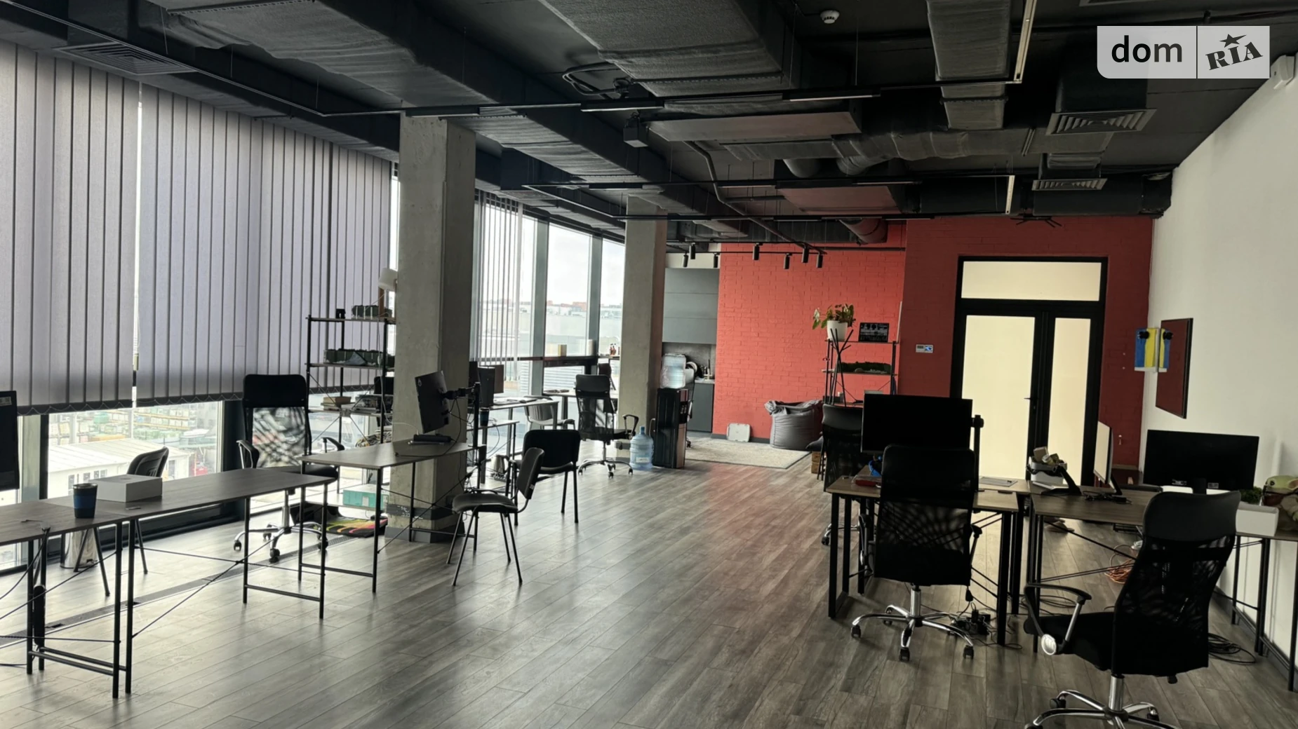 Сдается в аренду офис 104 кв. м в бизнес-центре, цена: 1352 $ - фото 2