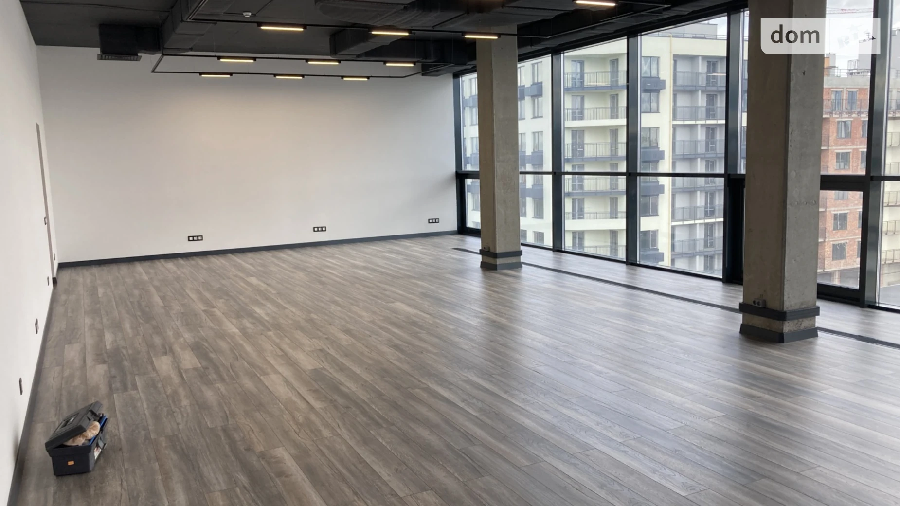 Сдается в аренду офис 104 кв. м в бизнес-центре, цена: 1352 $ - фото 5