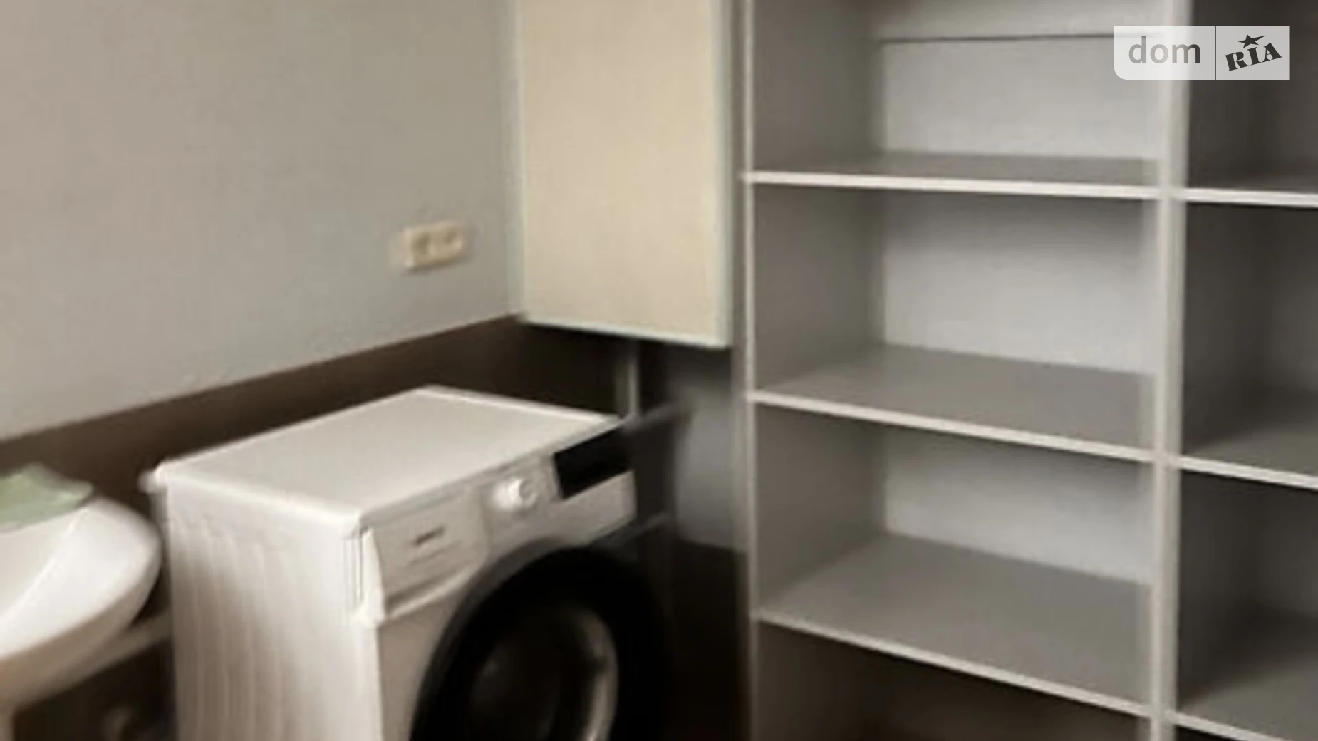 Сдается в аренду дом на 3 этажа 327.8 кв. м с участком, цена: 2100 $ - фото 4