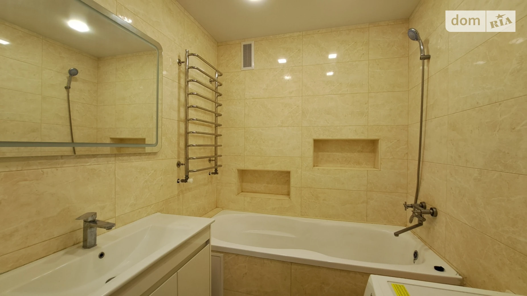 Продается 3-комнатная квартира 100.9 кв. м в Хмельницком, просп. Мира, 63Б - фото 2