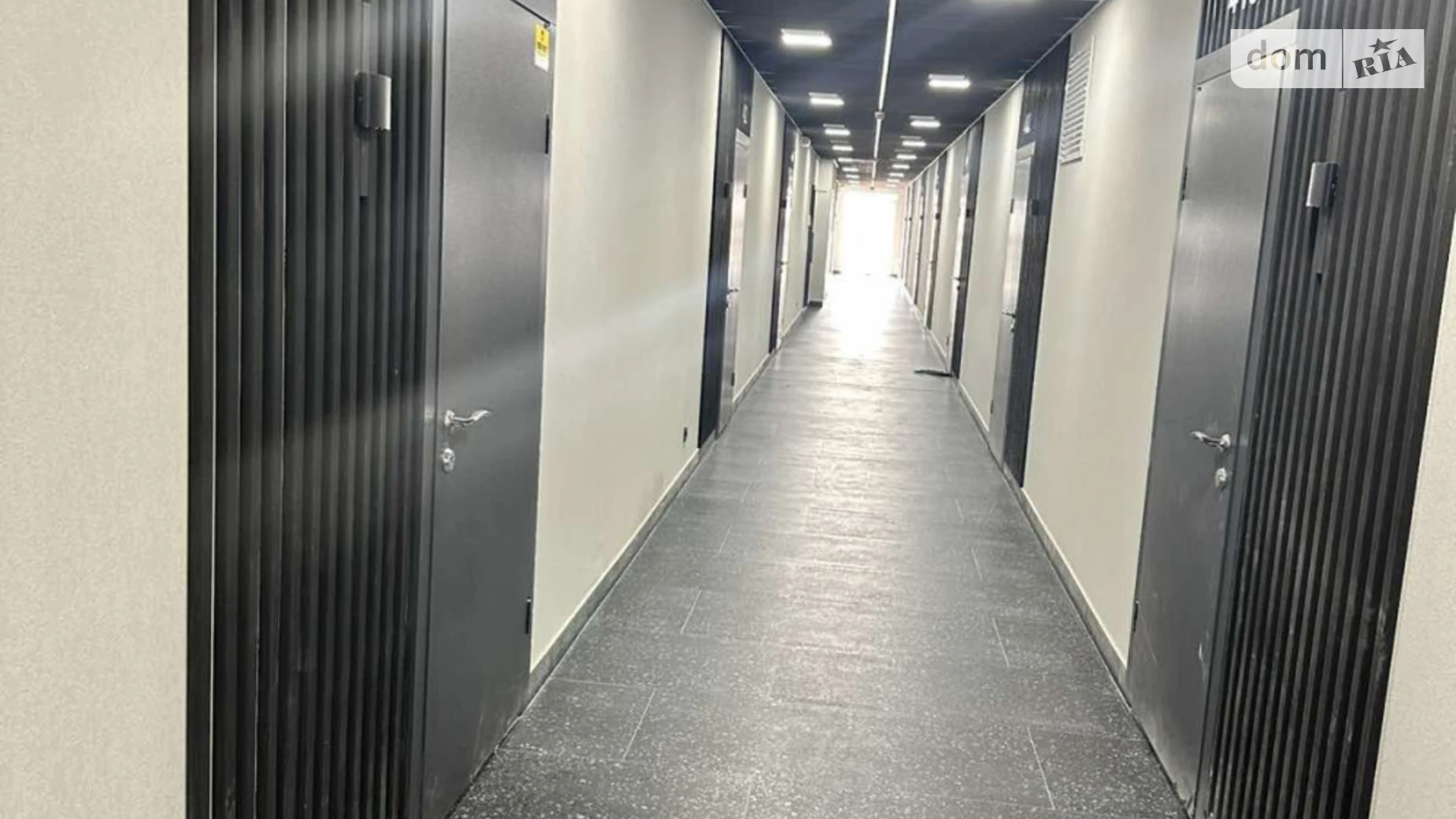 Сдается в аренду офис 70 кв. м в бизнес-центре, цена: 480 $ - фото 5