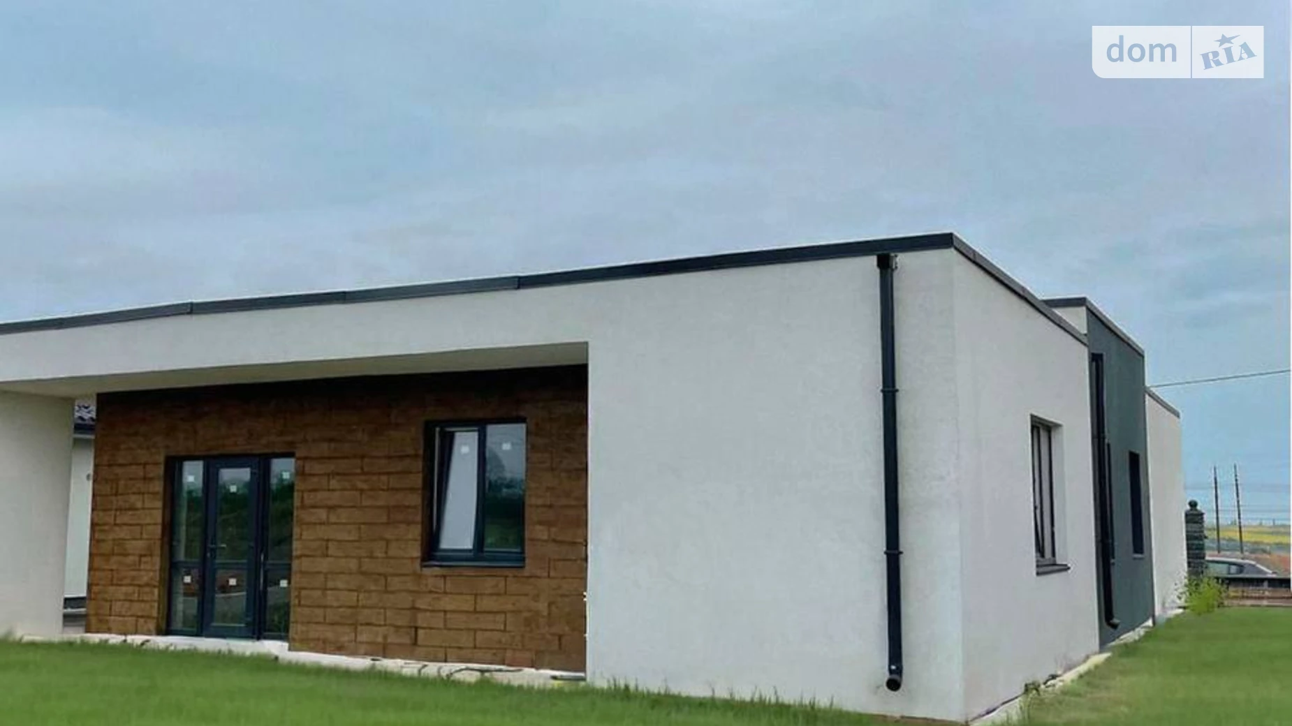 Продается одноэтажный дом 130 кв. м с бассейном, цена: 74900 $ - фото 5