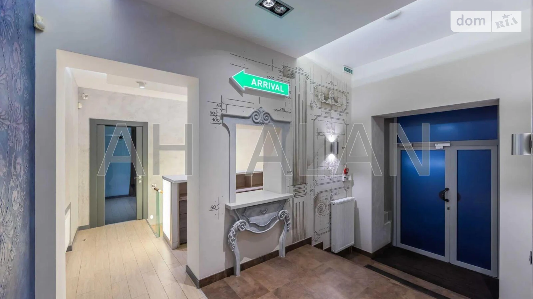 Сдается в аренду офис 156.8 кв. м в бизнес-центре, цена: 3000 $ - фото 2