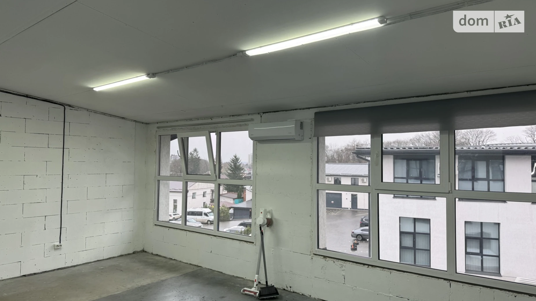 Сдается в аренду офис 64 кв. м в бизнес-центре, цена: 17000 грн - фото 2