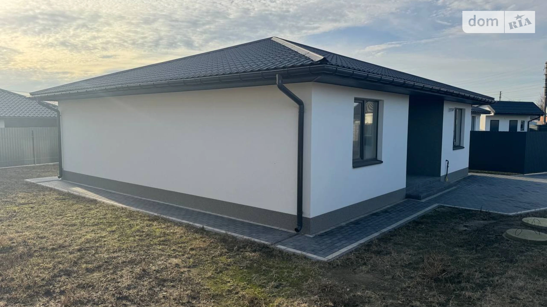 Продается одноэтажный дом 85 кв. м с террасой, цена: 100000 $ - фото 3