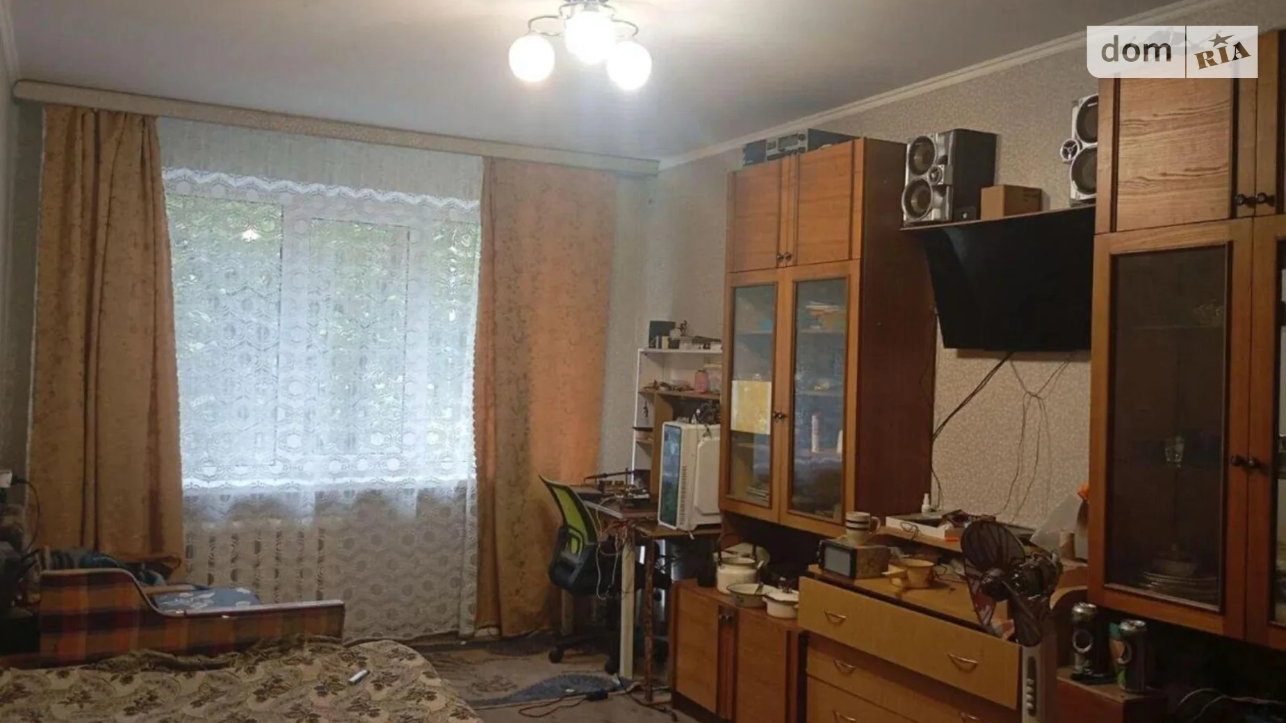 Продается 2-комнатная квартира 46 кв. м в Киеве, ул. Ивана Дзюбы(Семьи Сосниных), 12 - фото 2