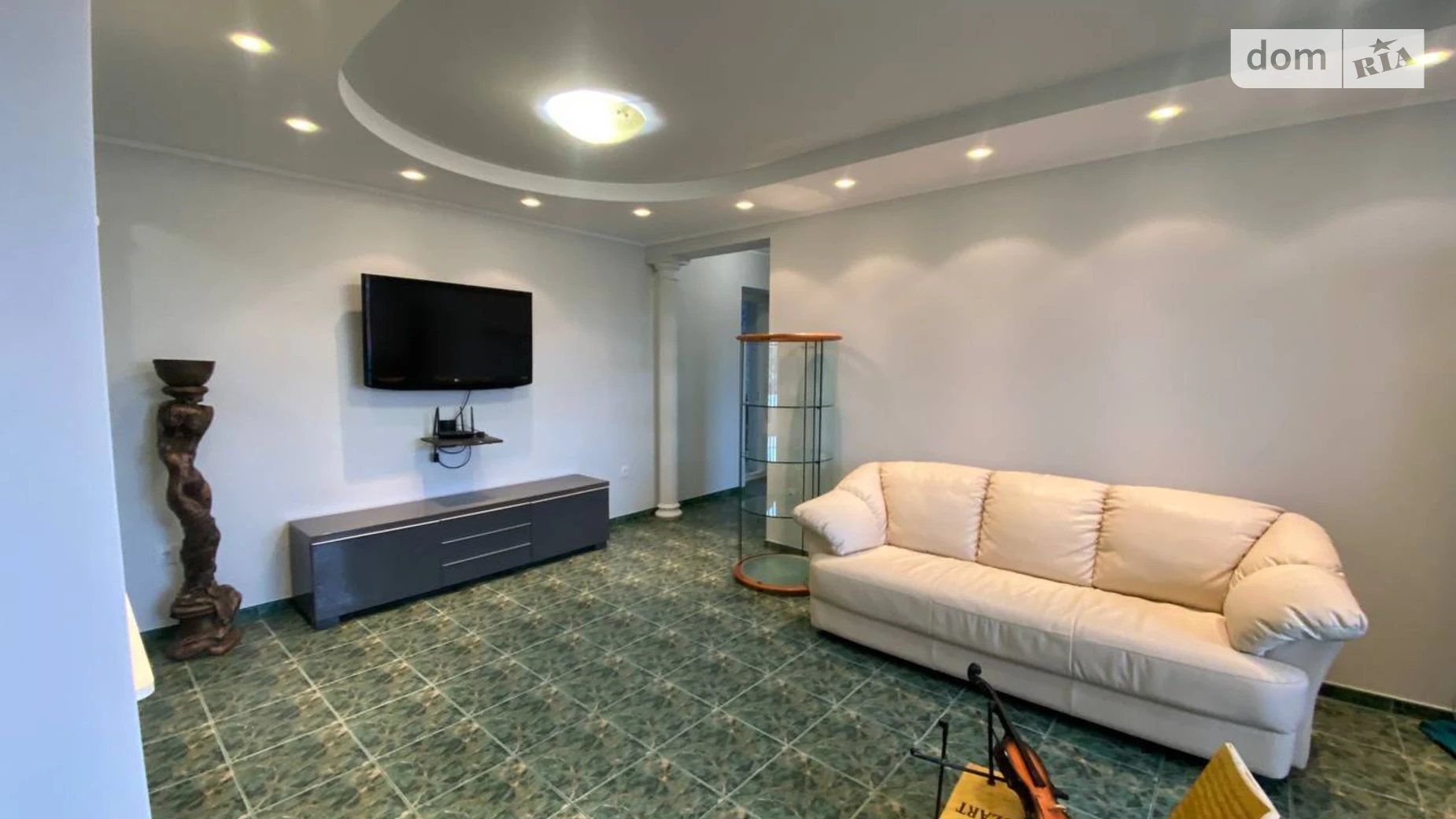 3-комнатная квартира 75 кв. м в Тернополе, ул. Яремчука Назария - фото 2