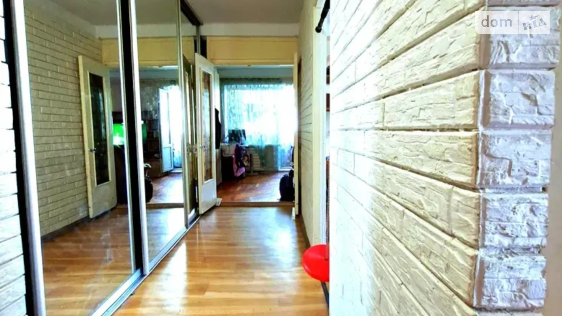 2-комнатная квартира 52 кв. м в Запорожье, ул. Героев 93-й бригады, 11 - фото 2