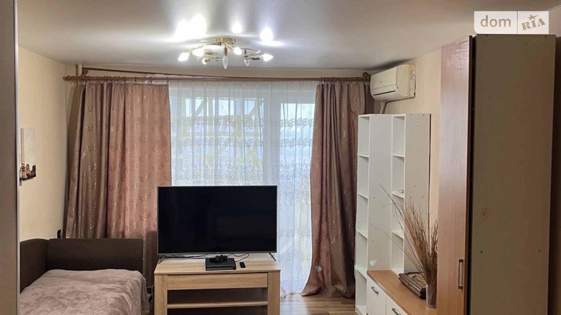 Продается 1-комнатная квартира 39.6 кв. м в Днепре, ул. Независимости(Титова), 18А - фото 2