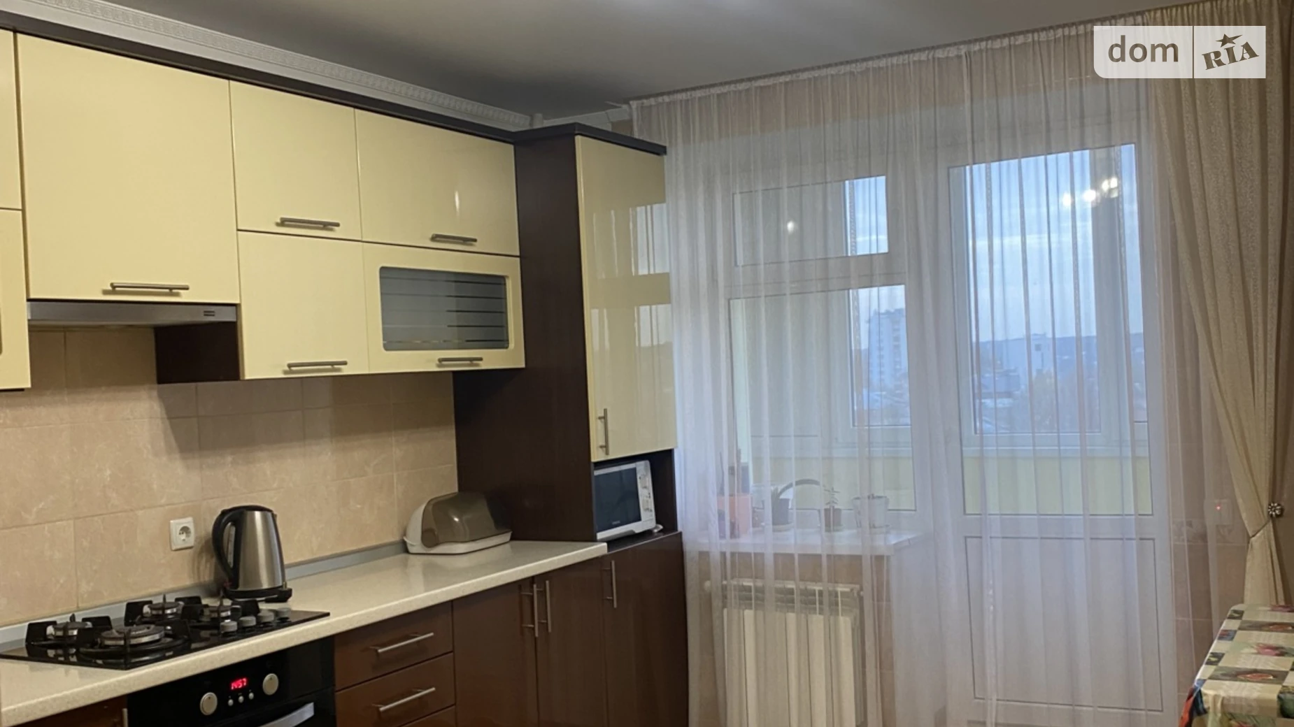 1-комнатная квартира 45 кв. м в Тернополе, ул. Стадниковой Софии, 40В - фото 3