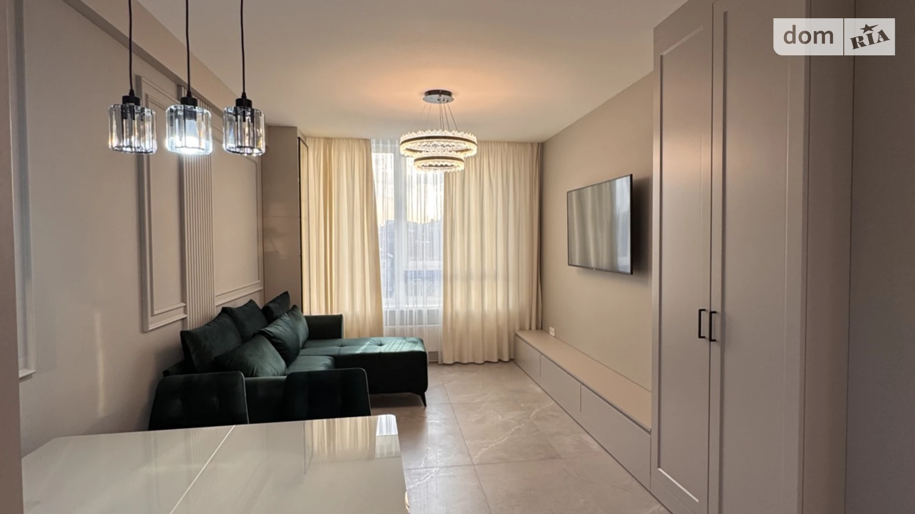 Сдается в аренду 1-комнатная квартира 45 кв. м в Черновцах, ул. Буковинская, 62А - фото 3