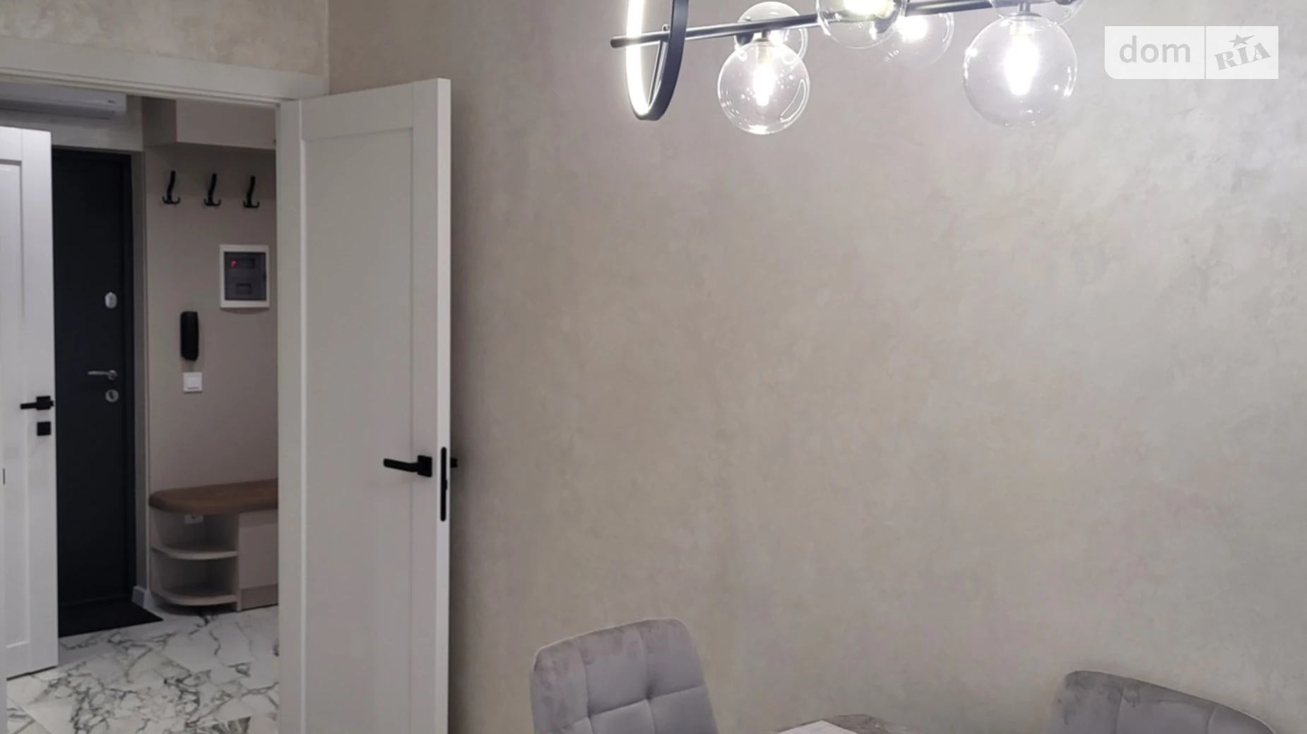 Сдается в аренду 1-комнатная квартира 41 кв. м в, цена: 380 $ - фото 2