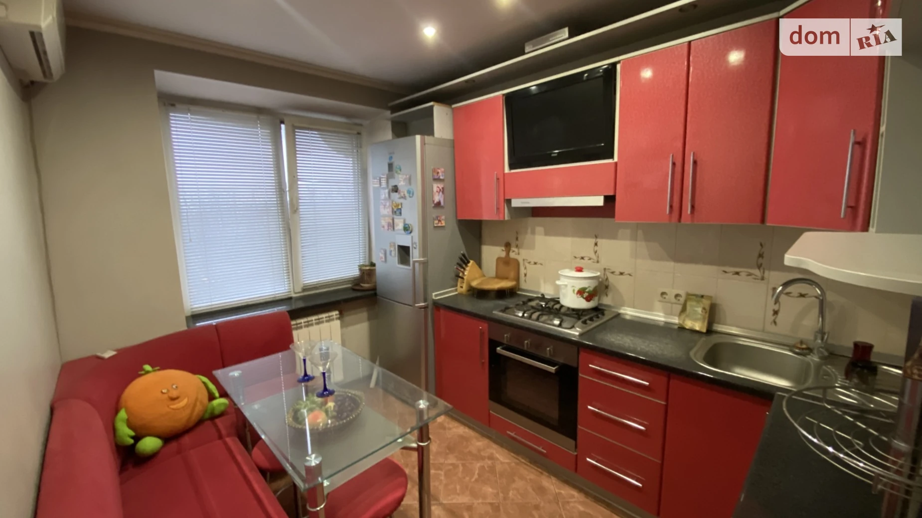 Продается 2-комнатная квартира 53 кв. м в Виннице, ул. Андрея Первозванного, 2 - фото 2