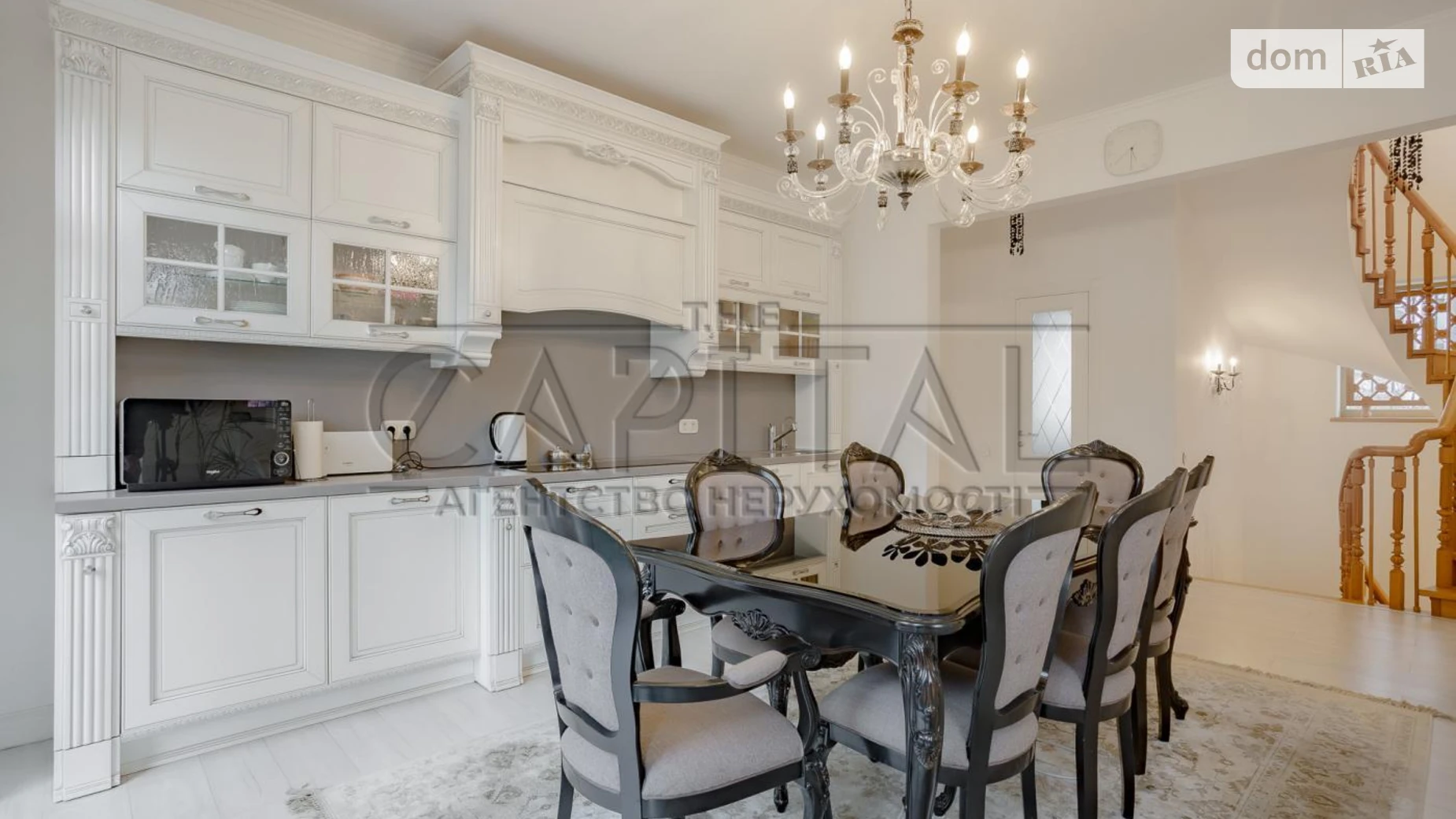 Сдается в аренду дом на 3 этажа 220 кв. м с гаражом, цена: 3500 $ - фото 4