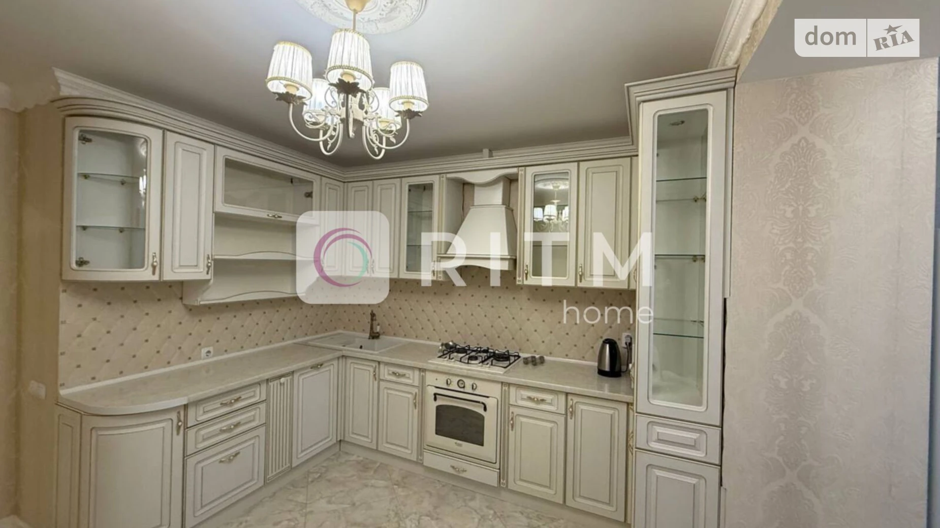 2-комнатная квартира 71 кв. м в Луцке, ул. Героев-добровольцев(Федорова), 4 - фото 3