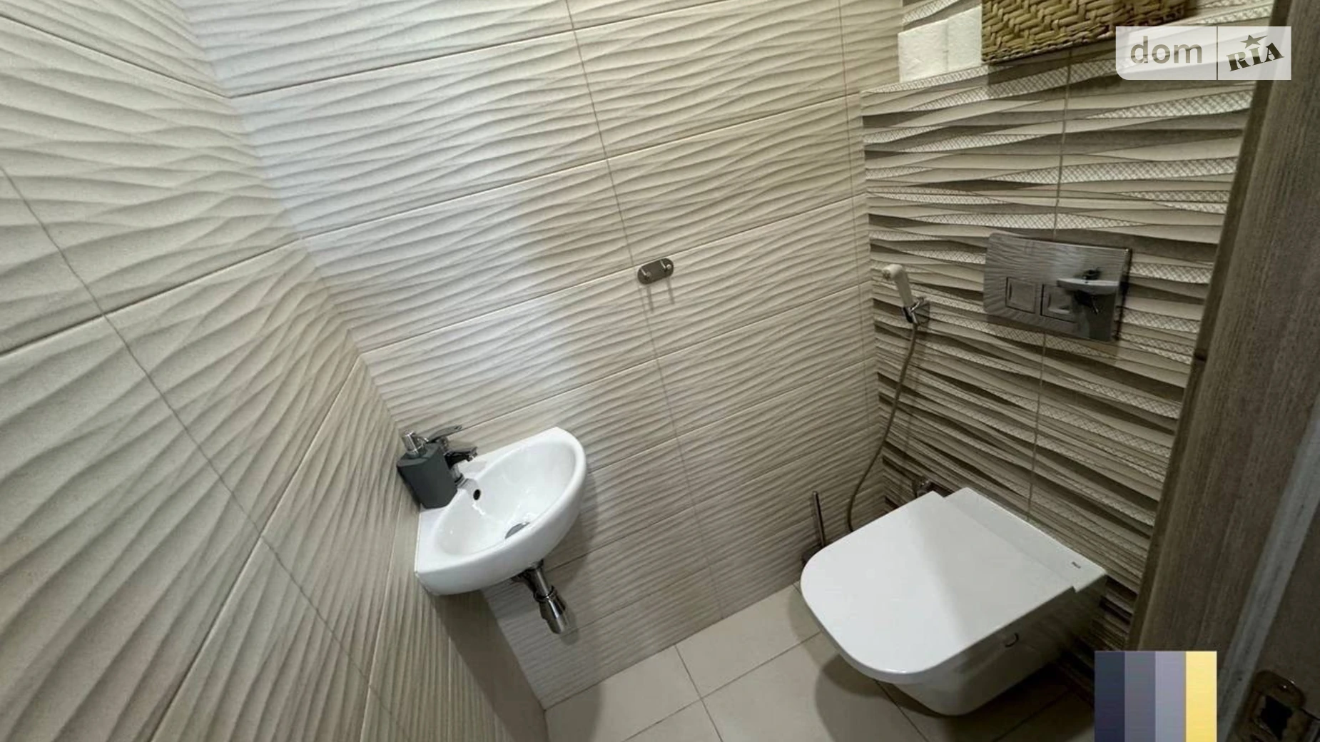 Продается 2-комнатная квартира 75.6 кв. м в Днепре, цена: 88000 $ - фото 2