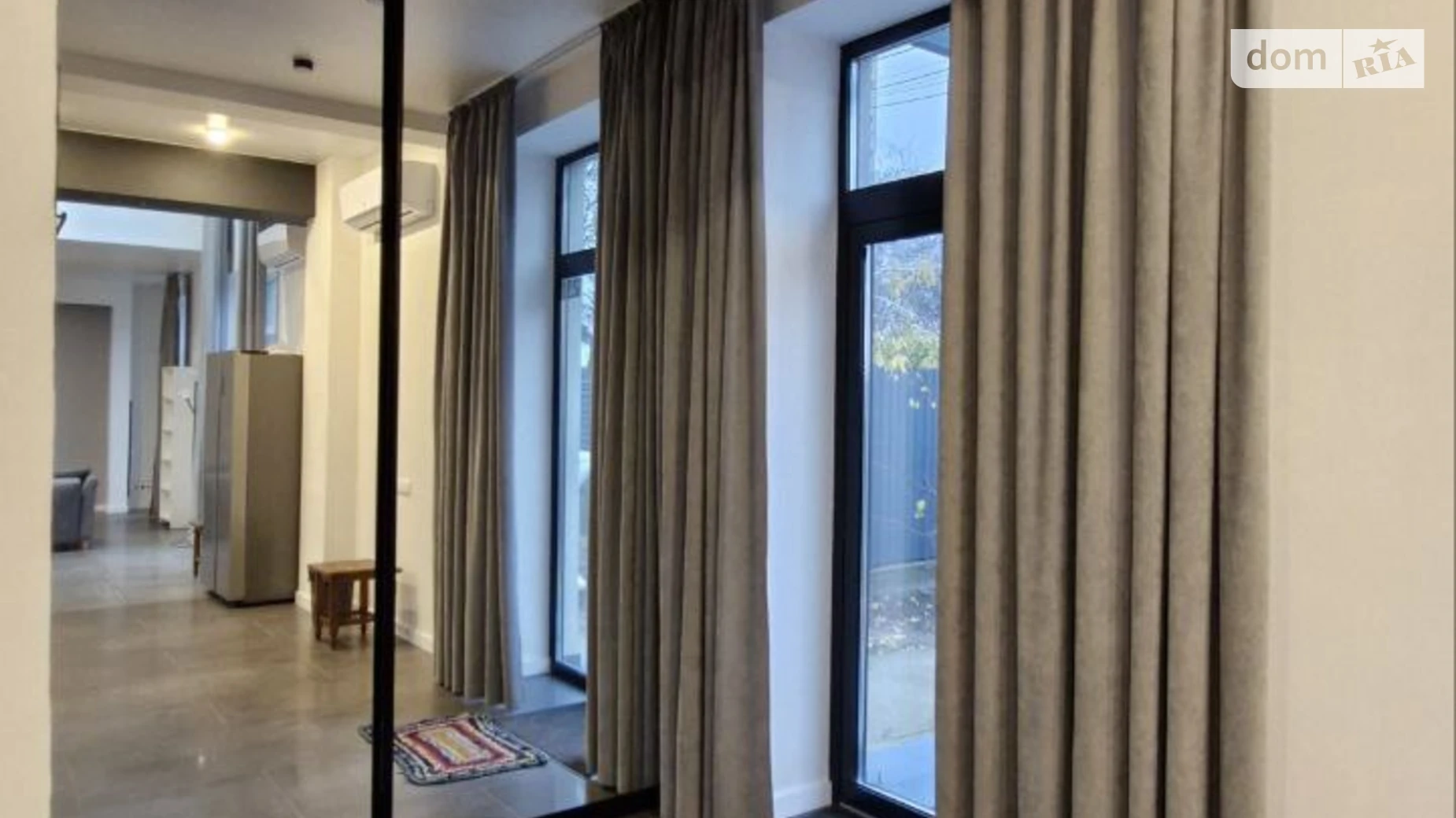 Сдается в аренду дом на 2 этажа 180 кв. м с гаражом, цена: 1800 $ - фото 3