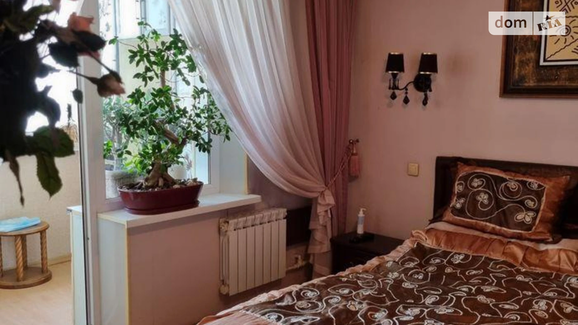 Продается 2-комнатная квартира 56 кв. м в Киеве, ул. Якуба Коласа, 4А - фото 2