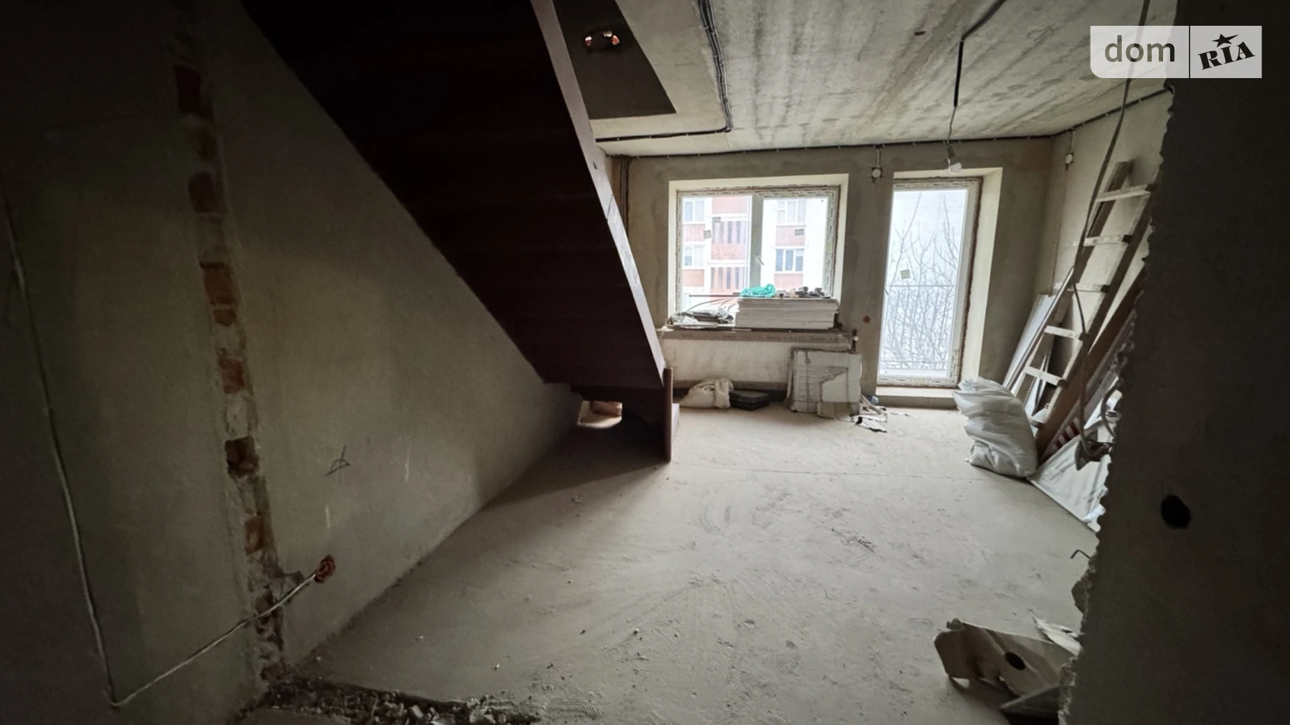 Продается 3-комнатная квартира 89.3 кв. м в Черткове, ул. Сичинского, 11А - фото 2