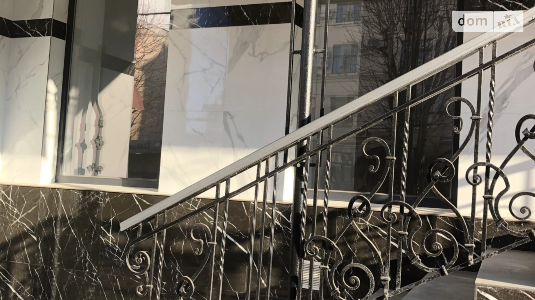 Сдается в аренду помещения свободного назначения 68.3 кв. м в 3-этажном здании, цена: 36000 грн - фото 3