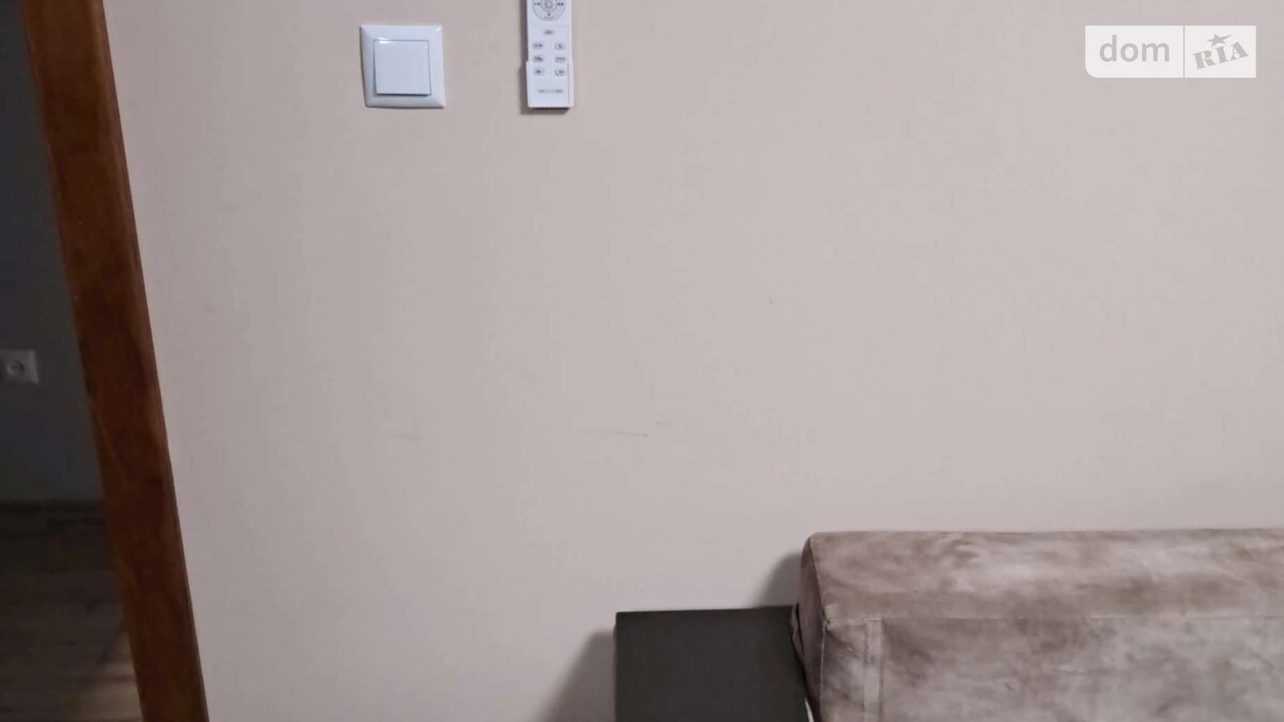 Сдается в аренду 1-комнатная квартира 42 кв. м в Ужгороде, ул. Лобачевского, 43 - фото 2