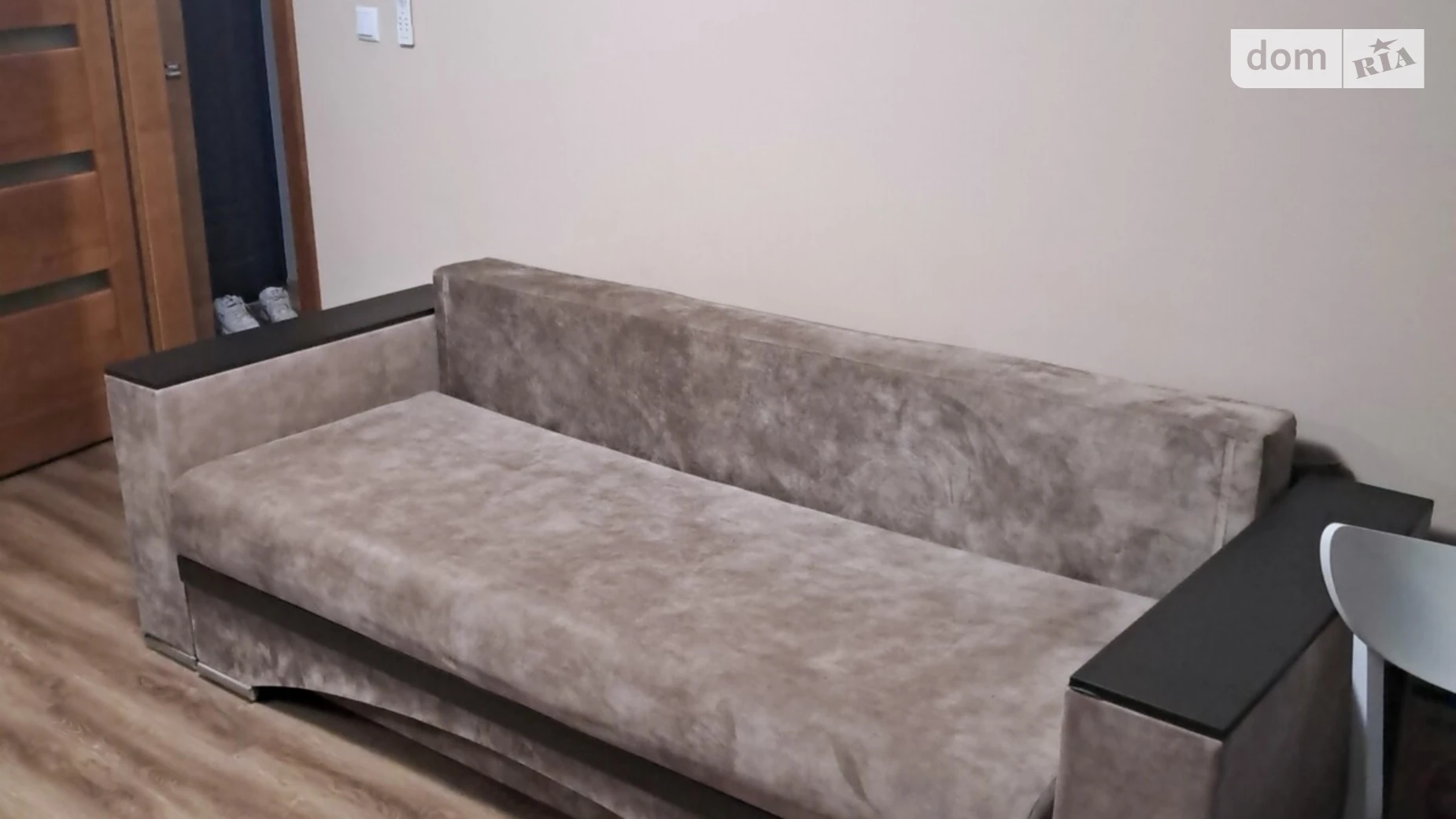 Сдается в аренду 1-комнатная квартира 42 кв. м в Ужгороде, ул. Лобачевского, 43 - фото 3