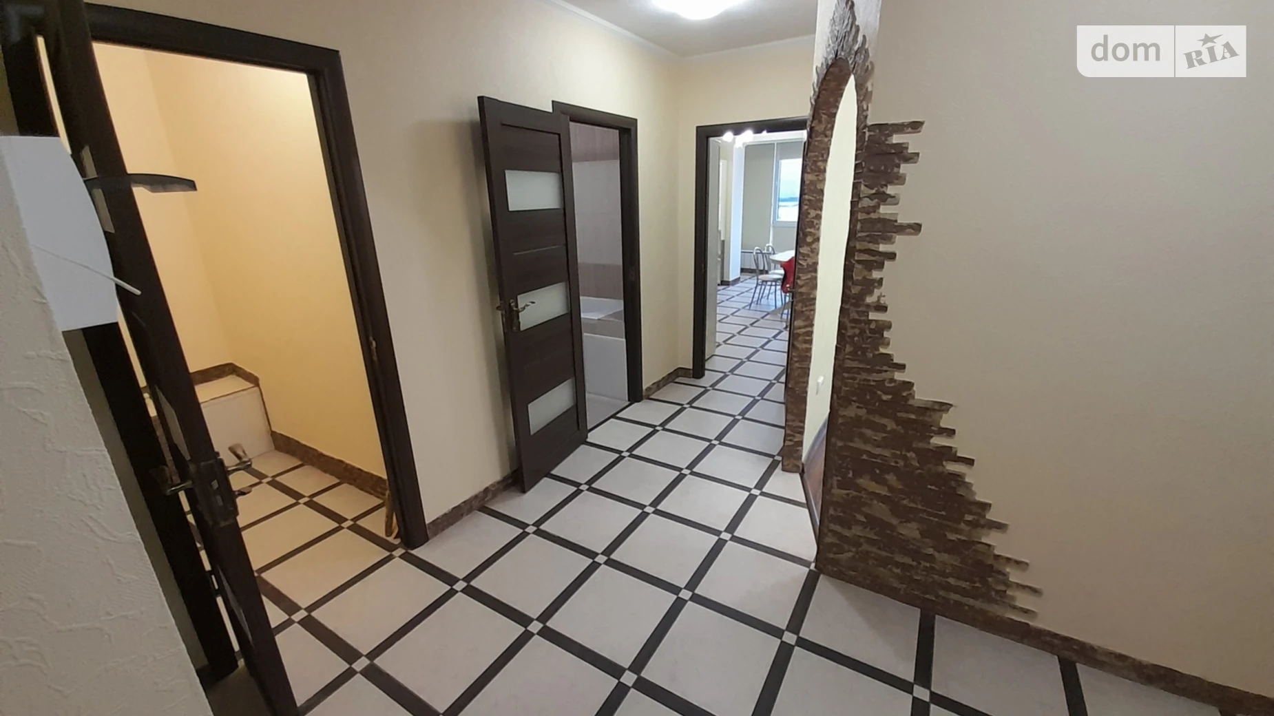 Продается 2-комнатная квартира 73.7 кв. м в Виннице, ул. Келецкая, 45Б корпус 2 - фото 5