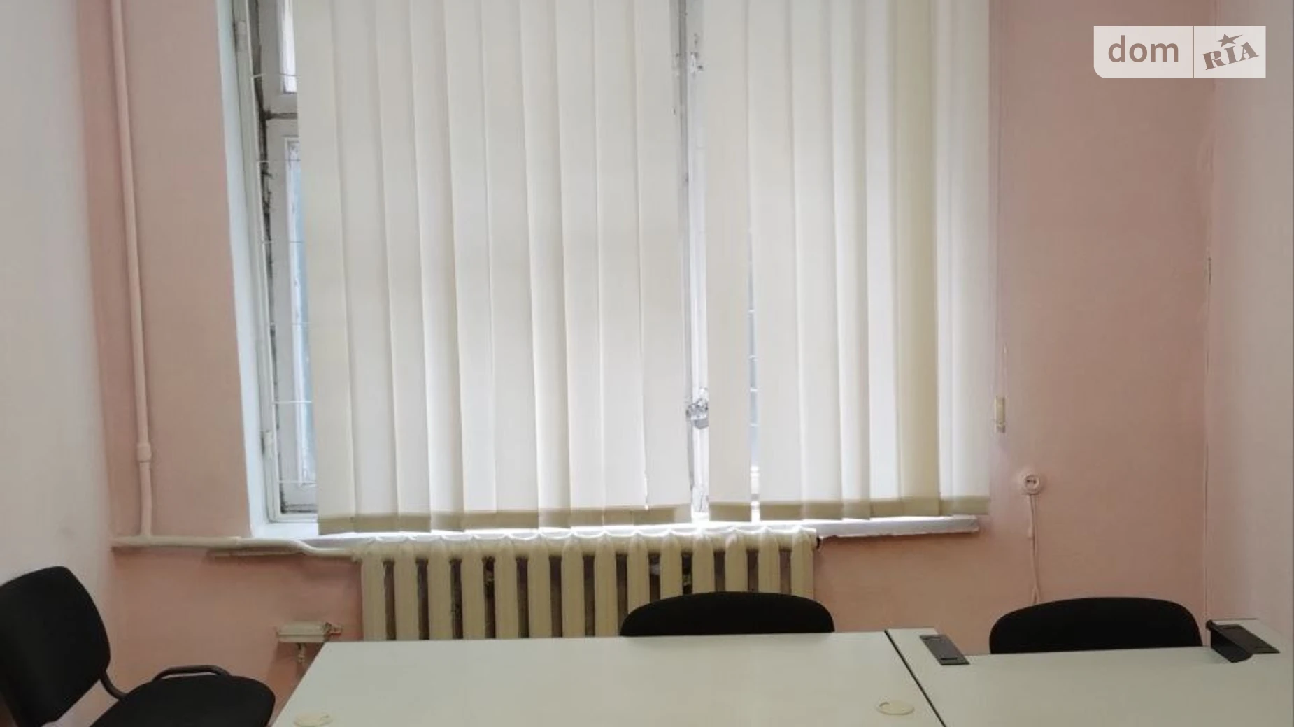 Сдается в аренду офис 18 кв. м в бизнес-центре, цена: 5500 грн - фото 2