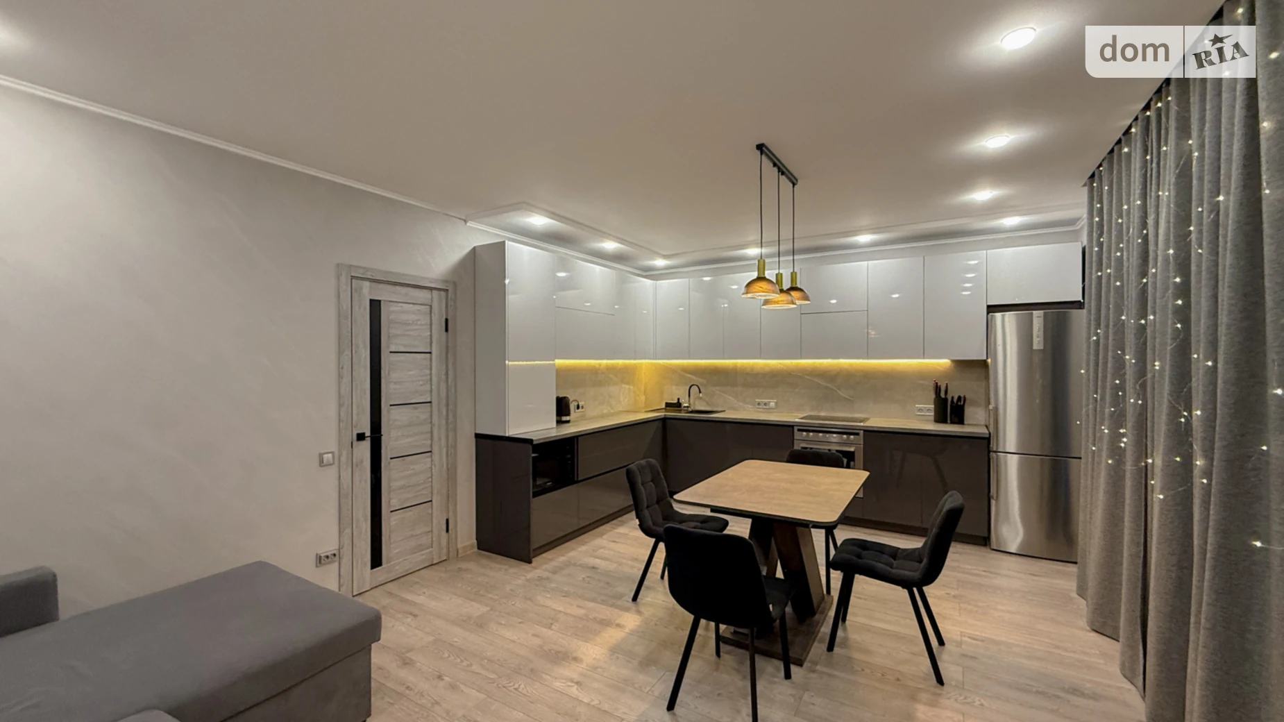 Продается 2-комнатная квартира 53.2 кв. м в Ровно, ул. Соборная - фото 5