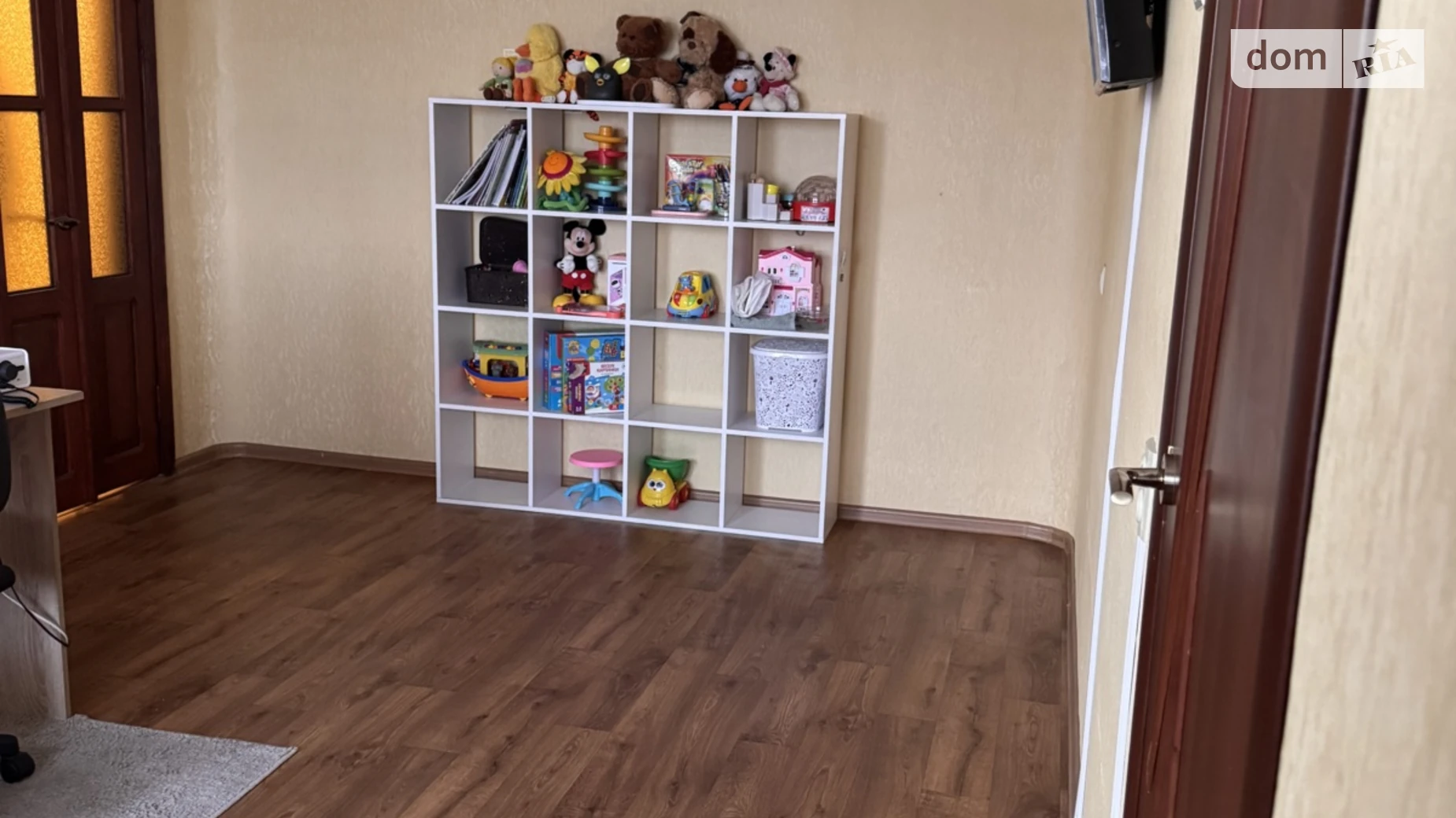 Продается 2-комнатная квартира 54.3 кв. м в Кременчуге, ул. Врача Богаевского (40 лет Октября), 7 - фото 2