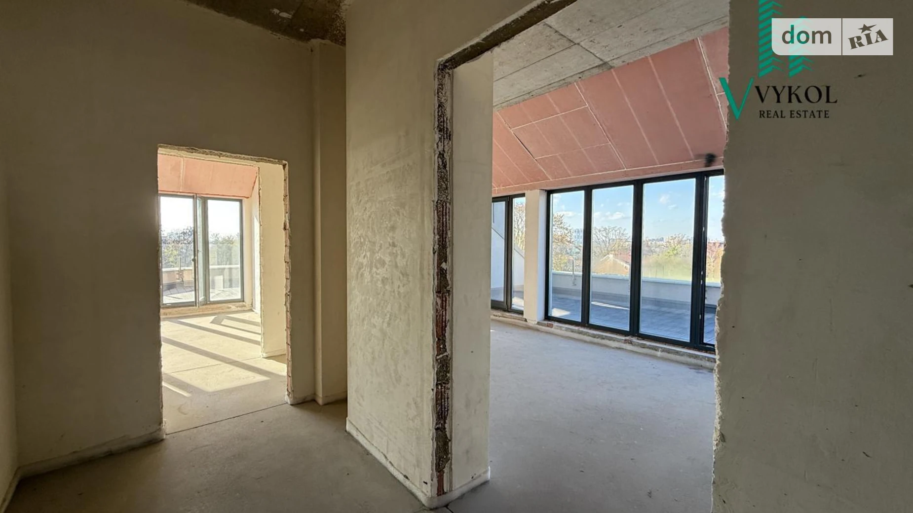 Продается 2-комнатная квартира 130.8 кв. м в Одессе, Фонтанская дор., 62К - фото 2