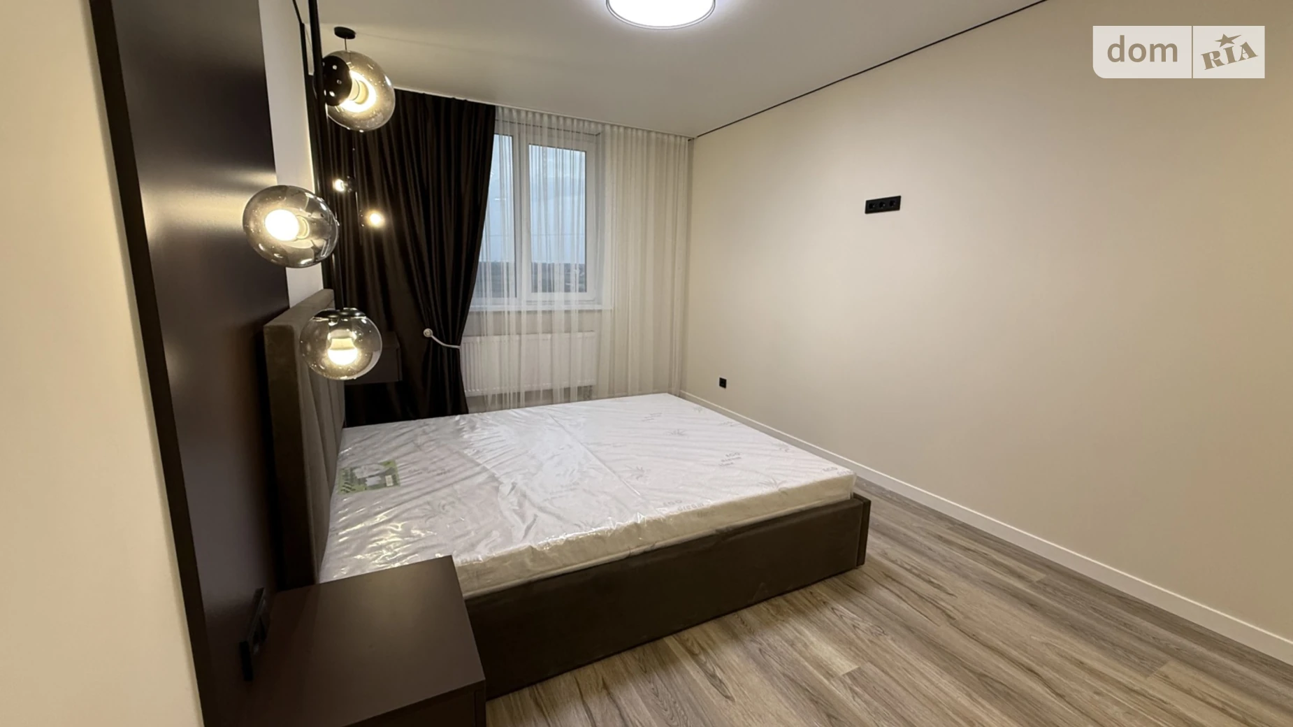 Продается 1-комнатная квартира 45 кв. м в Зарванцах, ул. Рыбацкая - фото 2