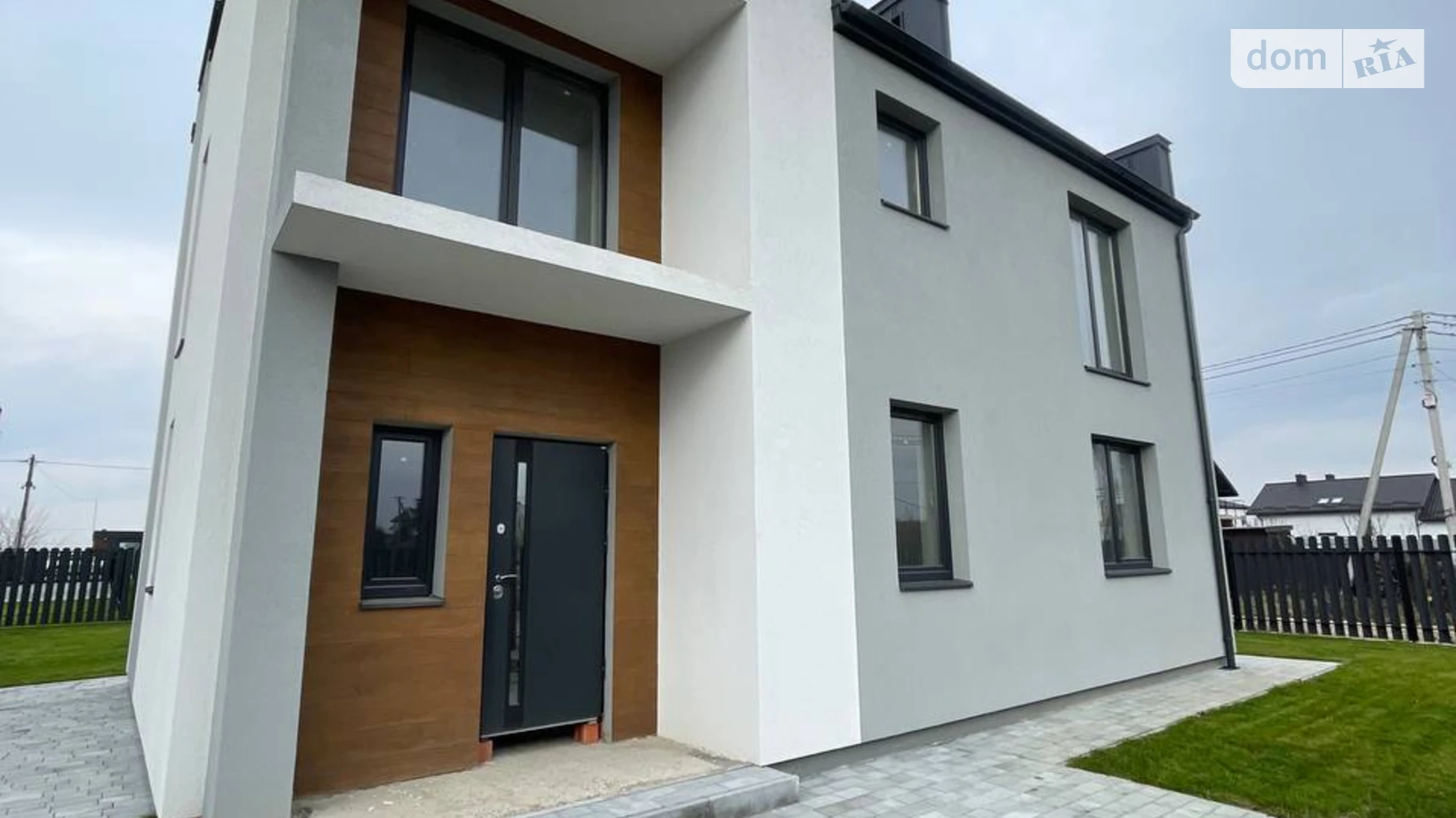 Продается дом на 2 этажа 142 кв. м с участком, цена: 134900 $ - фото 2