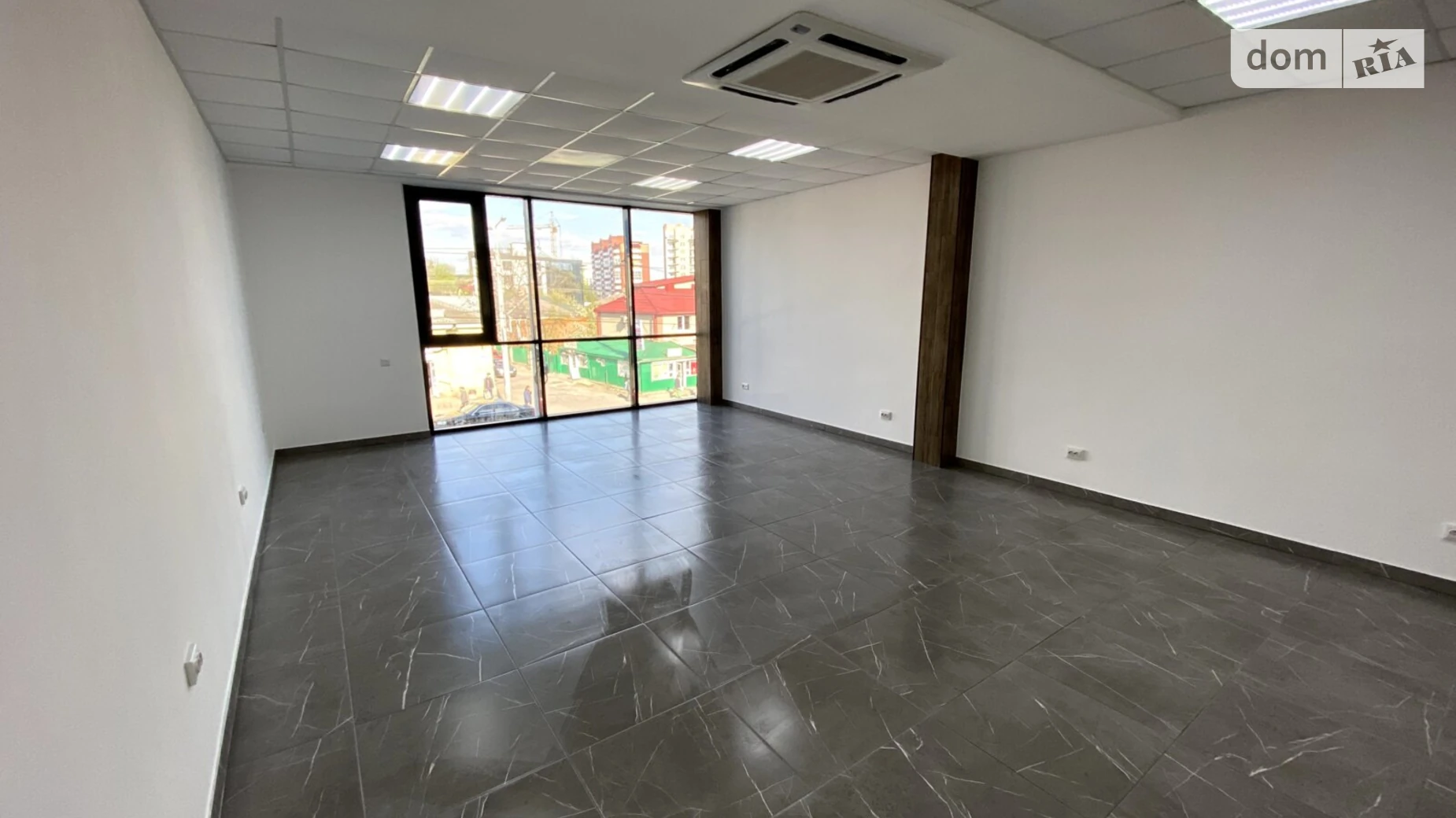 Сдается в аренду офис 48 кв. м в бизнес-центре, цена: 14500 грн - фото 4