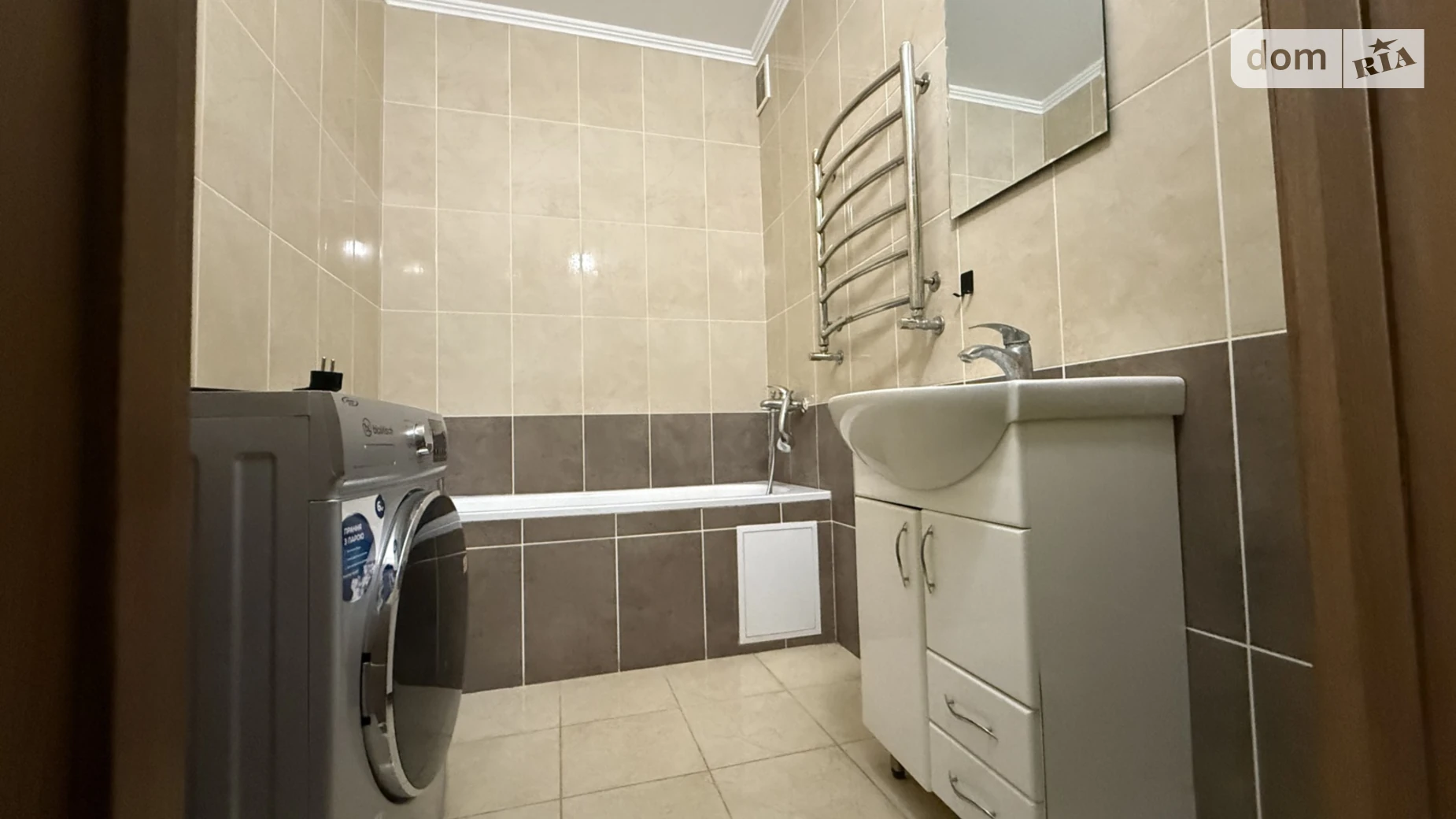 Сдается в аренду 2-комнатная квартира 79 кв. м в Хмельницком, ул. Героев Национальной гвардии Украины(Строителей), 4 - фото 2