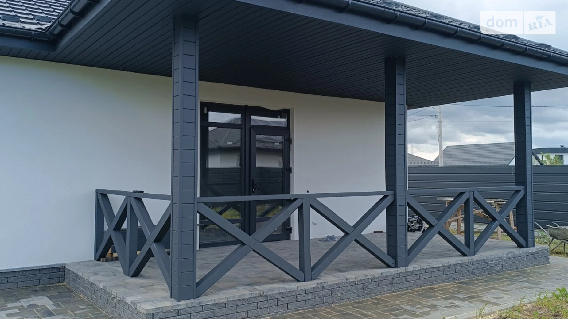 Продается одноэтажный дом 120 кв. м с беседкой, цена: 138500 $ - фото 2