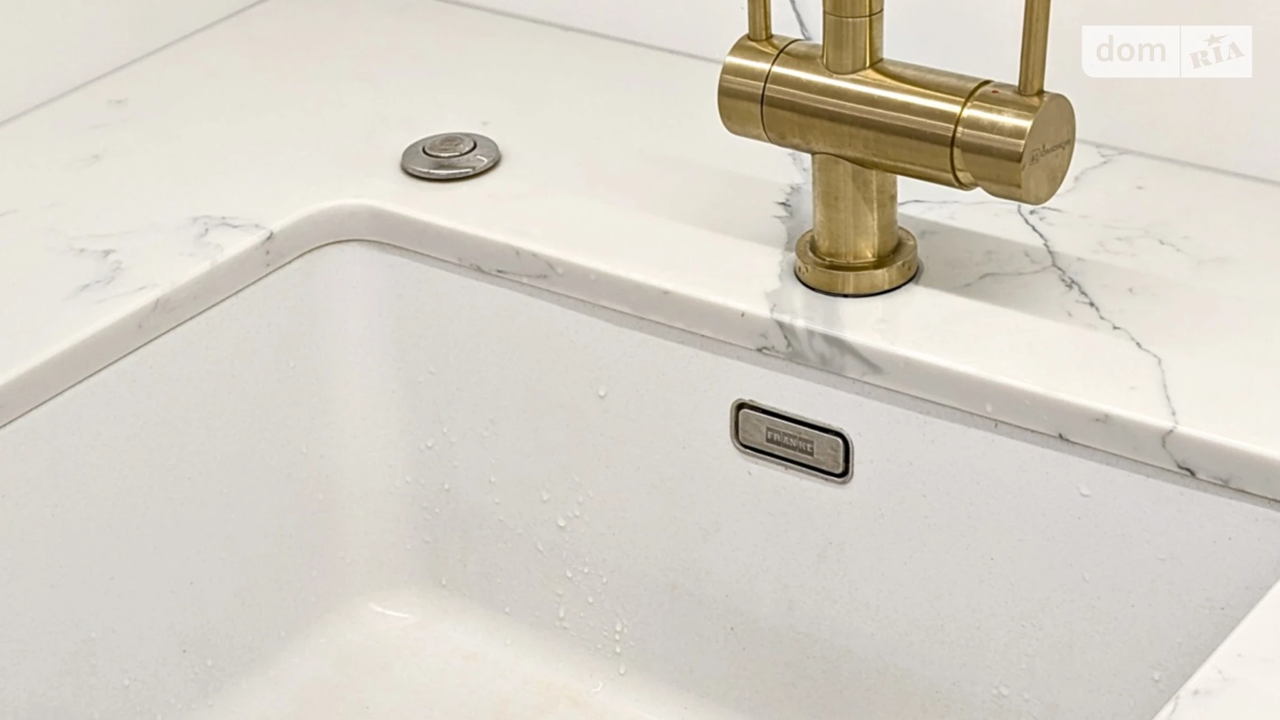 Продается 5-комнатная квартира 141.2 кв. м в Лиманке, ул. Жемчужная, 9 - фото 4