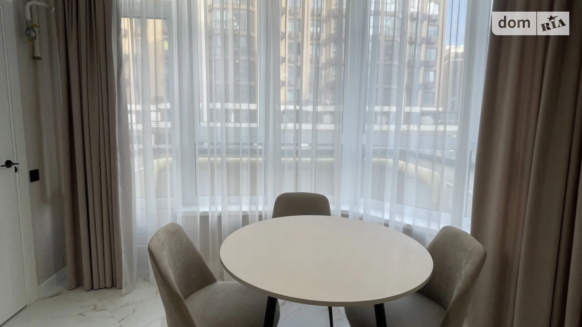 Продается 2-комнатная квартира 66 кв. м в Софиевской Борщаговке, ул. Молодёжная, 10 - фото 3