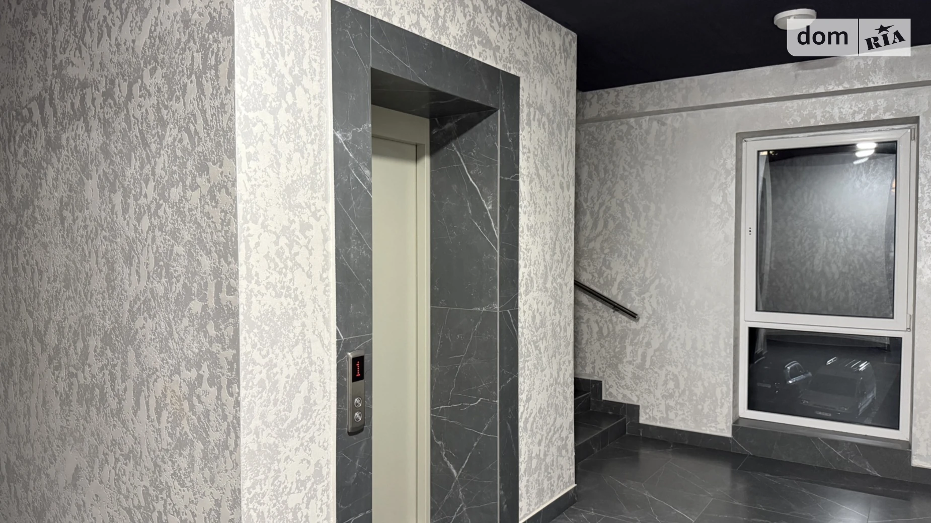 Продається 3-кімнатна квартира 53.2 кв. м у Рівному, вул. Соборна, 16 - фото 2