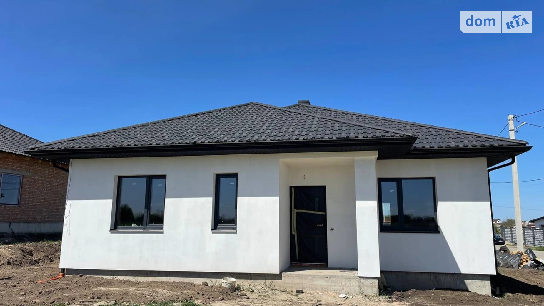 Продается одноэтажный дом 114 кв. м с участком, цена: 65700 $ - фото 2